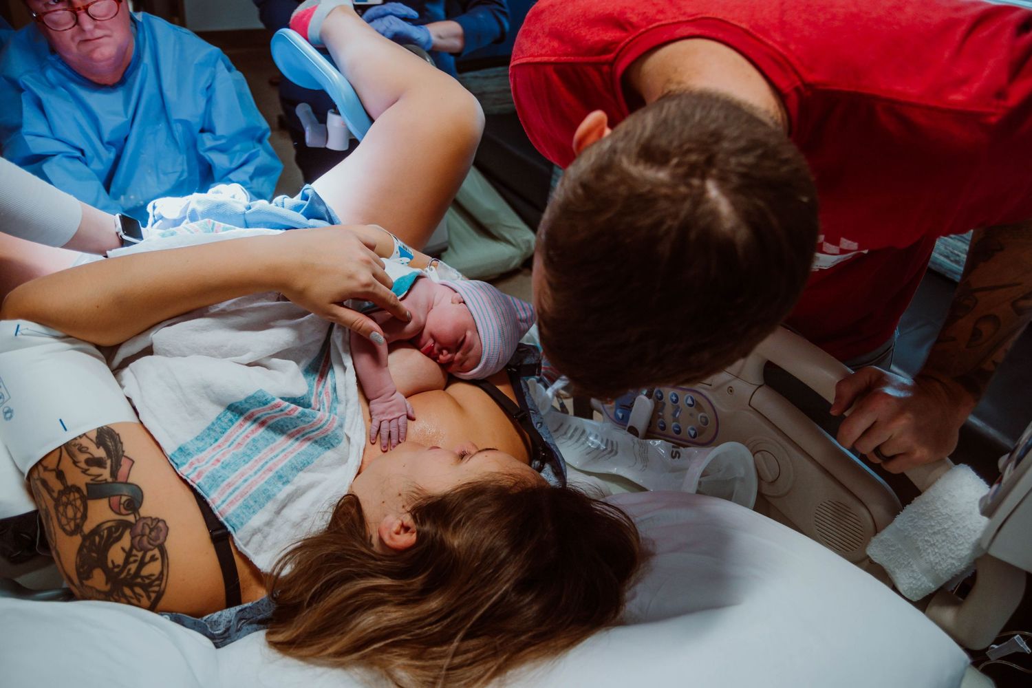 Oahu Hawaii
Birth photographer 
Oahu Hawaii birth photographer
Oahu Hawaii photographer 
In home Oahu birth photographer