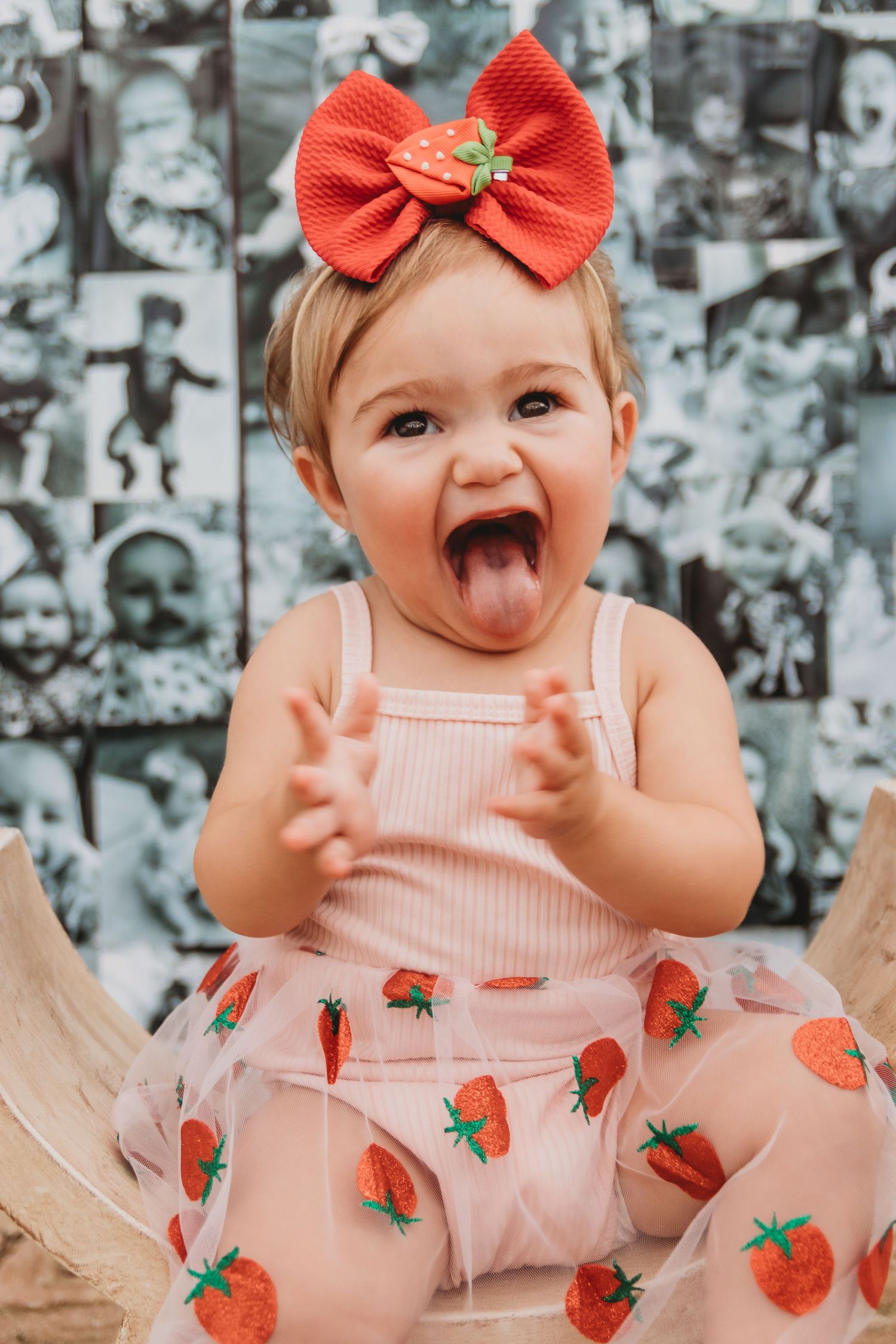 Oahu Hawaii
Milestone photographer 
Oahu Hawaii birthday photographer
Oahu Hawaii photographer 
First birthday