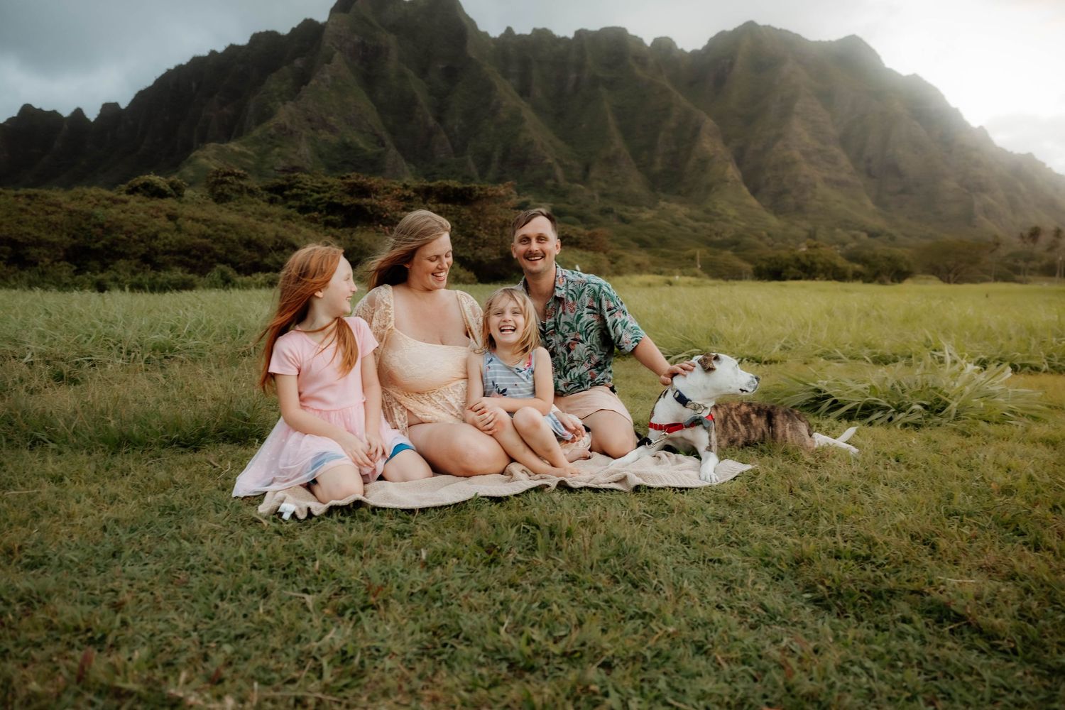 Oahu Hawaii
Family photo
Maternity session
Oahu Maternity photographer