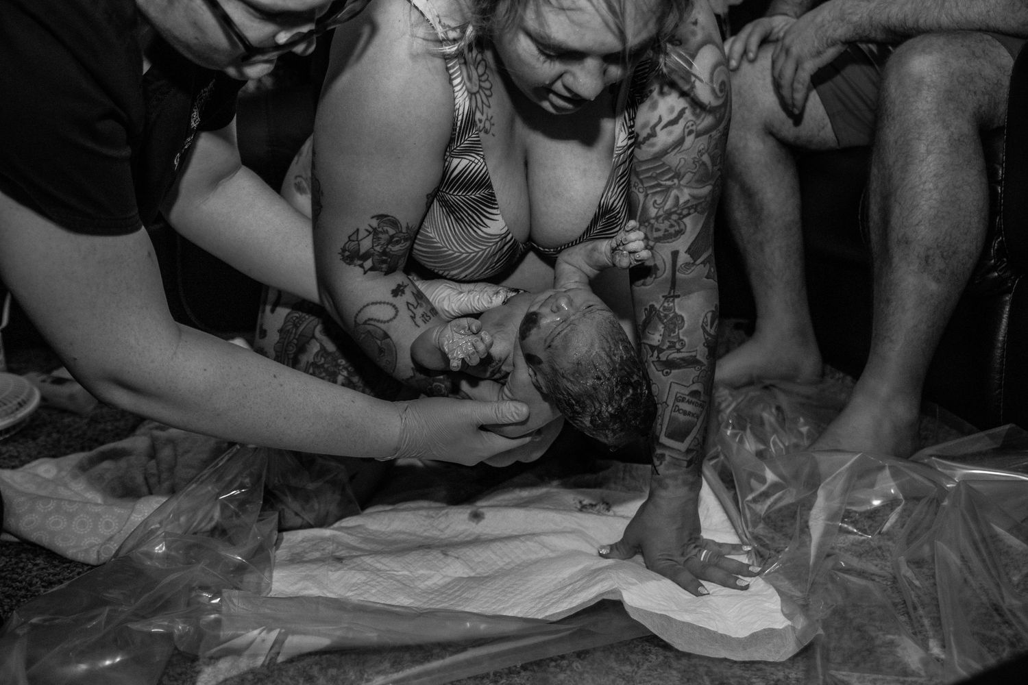 Oahu Hawaii
Birth photographer 
Oahu Hawaii birth photographer
Oahu Hawaii photographer 
In home Oahu birth photographer
