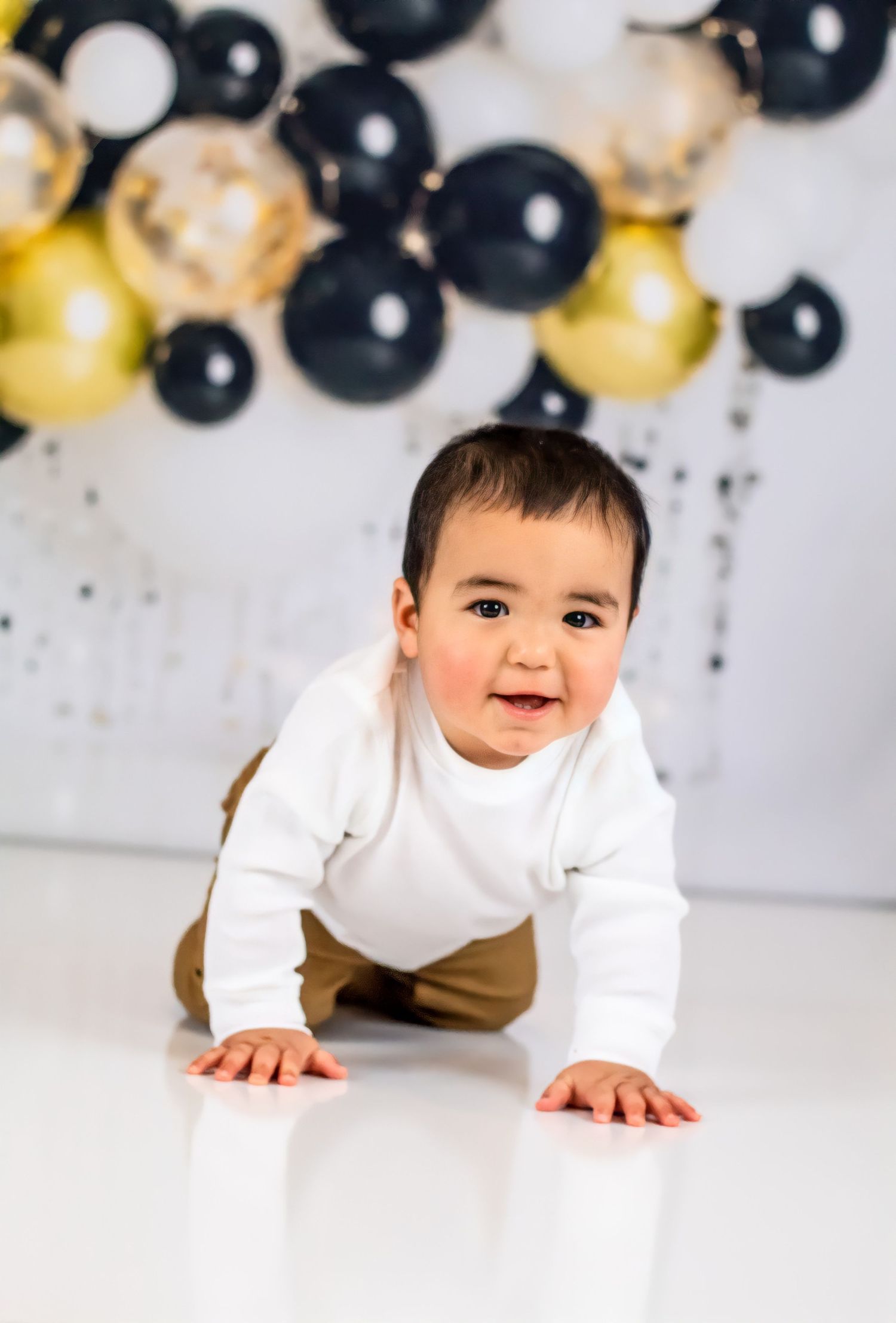 Oahu Hawaii
Milestone photographer 
Oahu Hawaii birthday photographer
Oahu Hawaii photographer 
First birthday