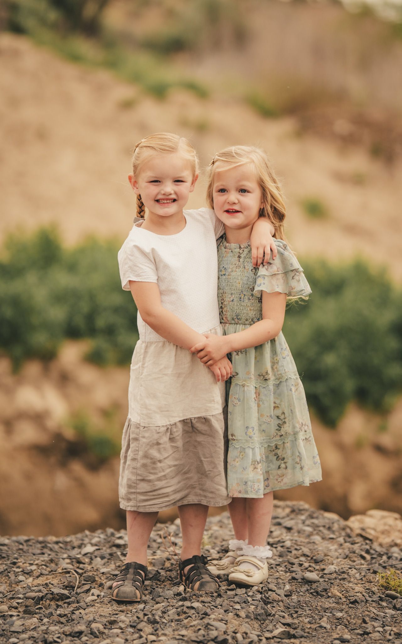 Pineroots Photography captures weddings, newborns, seniors, families & more in Ephrata, Moses Lake, Quincy, Soap Lake & George, WA.