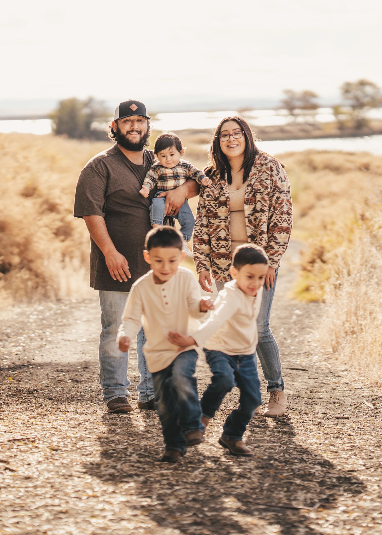 Pineroots Photography captures weddings, newborns, seniors, families & more in Ephrata, Moses Lake, Quincy, Soap Lake & George, WA.