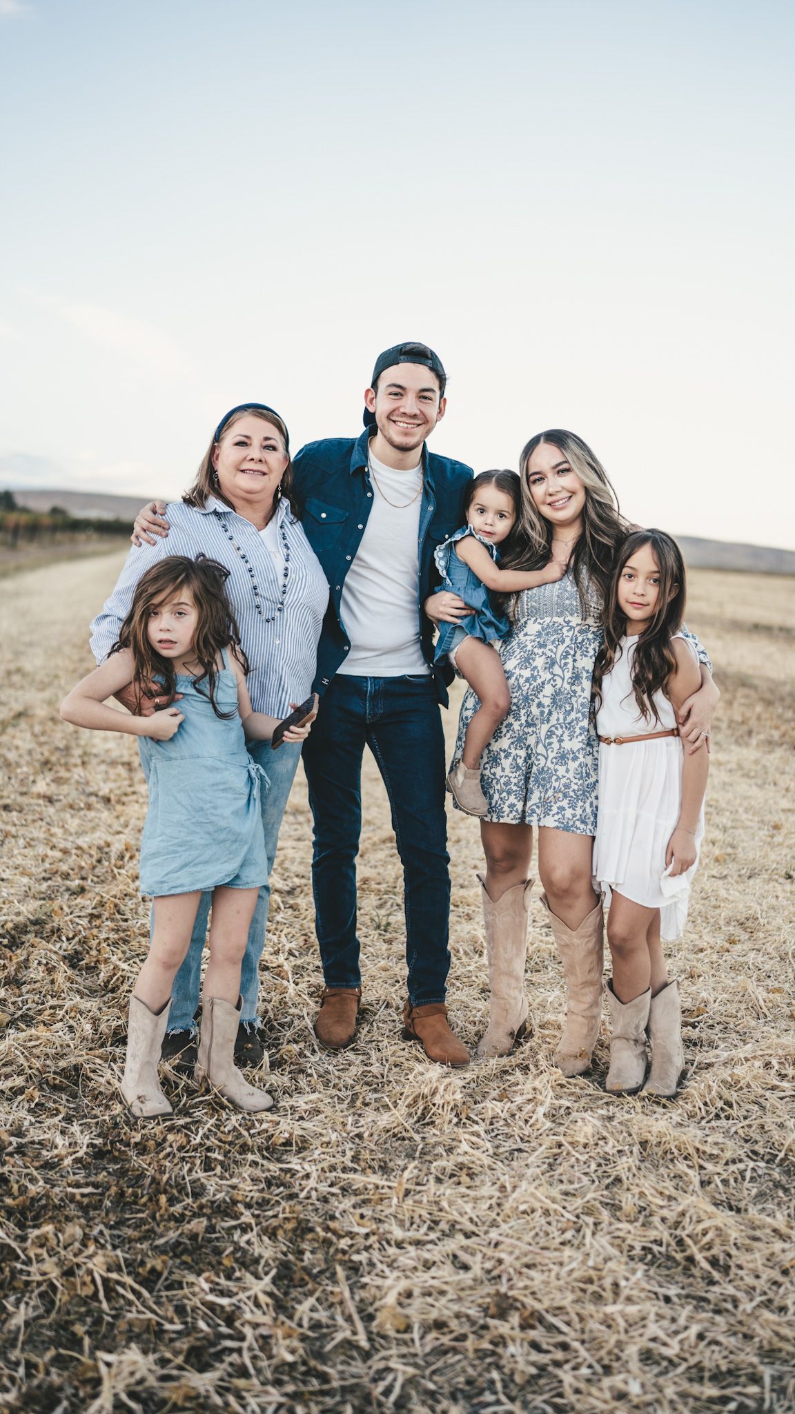Pineroots Photography captures weddings, newborns, seniors, families & more in Ephrata, Moses Lake, Quincy, Soap Lake & George, WA.
