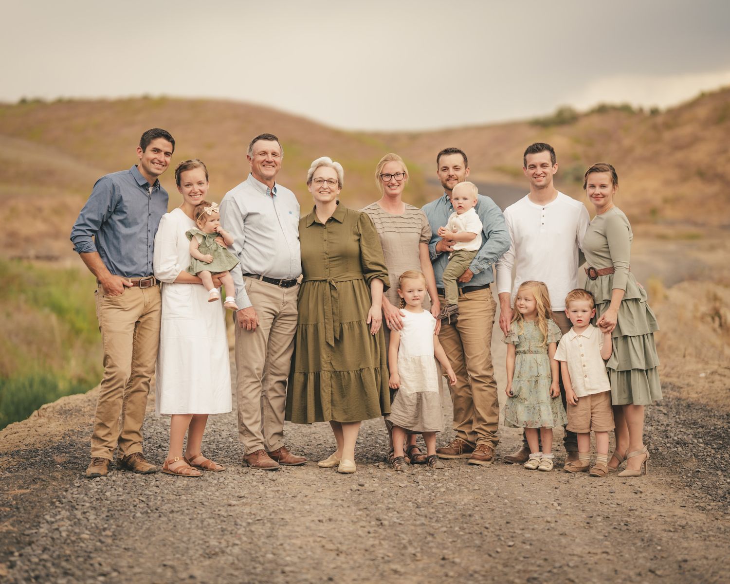 Pineroots Photography captures weddings, newborns, seniors, families & more in Ephrata, Moses Lake, Quincy, Soap Lake & George, WA.