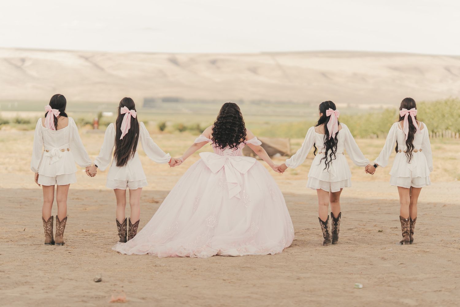 Pineroots Photography captures weddings, newborns, seniors, families & more in Ephrata, Moses Lake, Quincy, Soap Lake & George, WA.