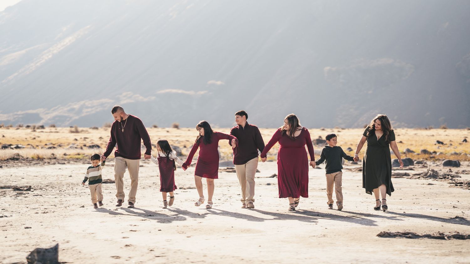 Pineroots Photography captures weddings, newborns, seniors, families & more in Ephrata, Moses Lake, Quincy, Soap Lake & George, WA.