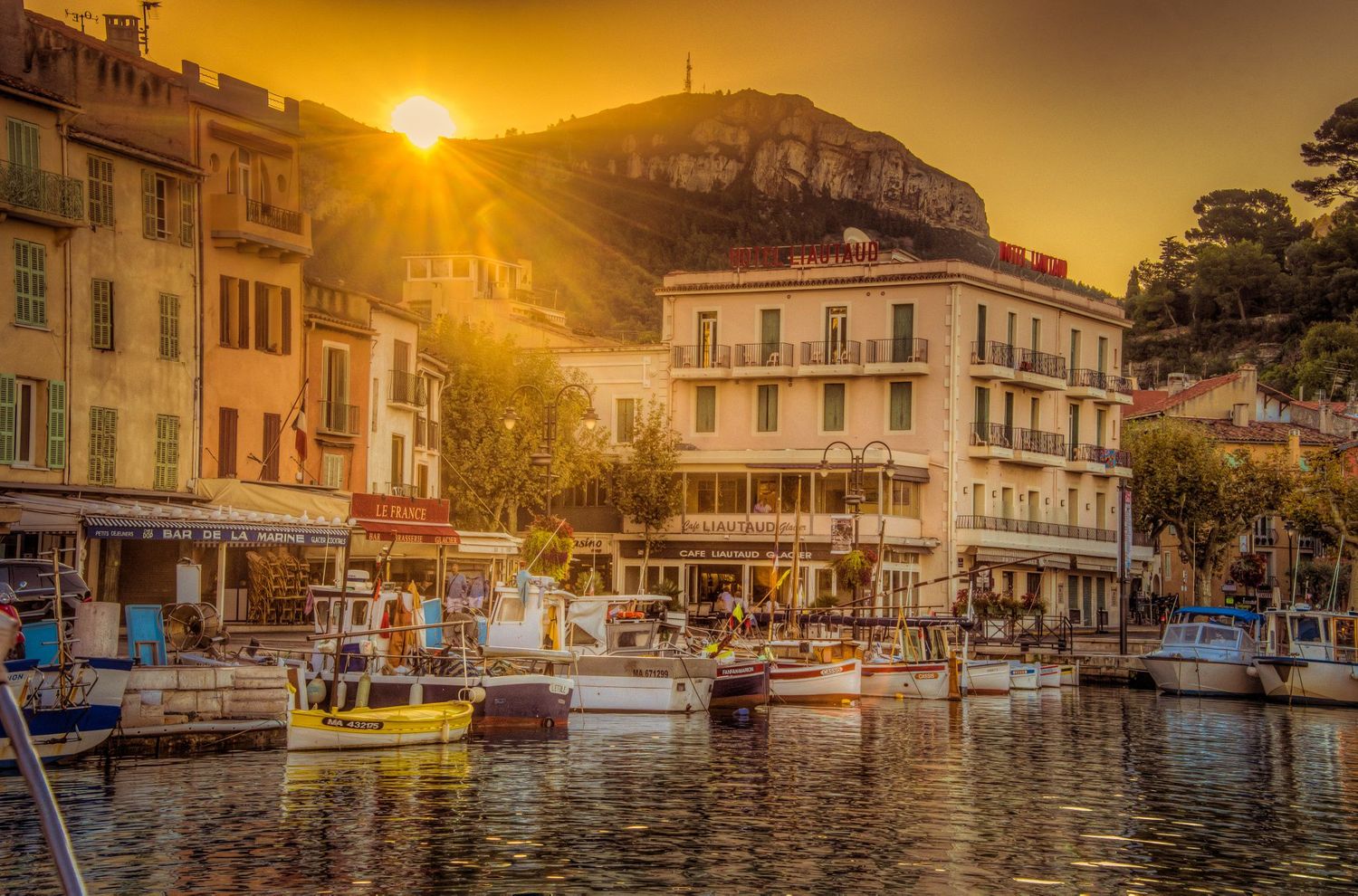 Cassis