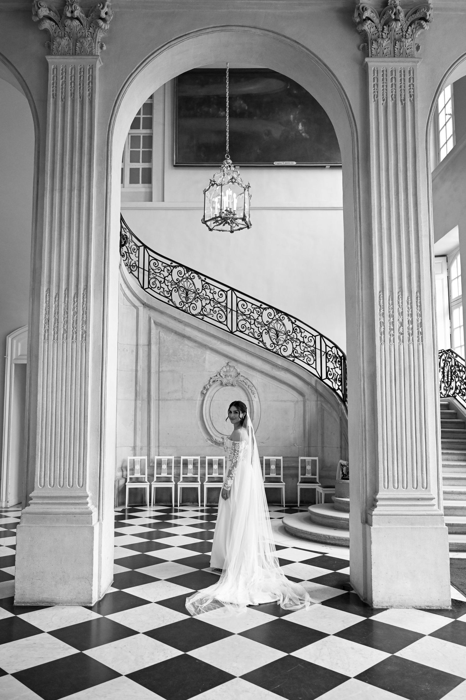 Parisian Bride, Best Paris Wedding Photographer
