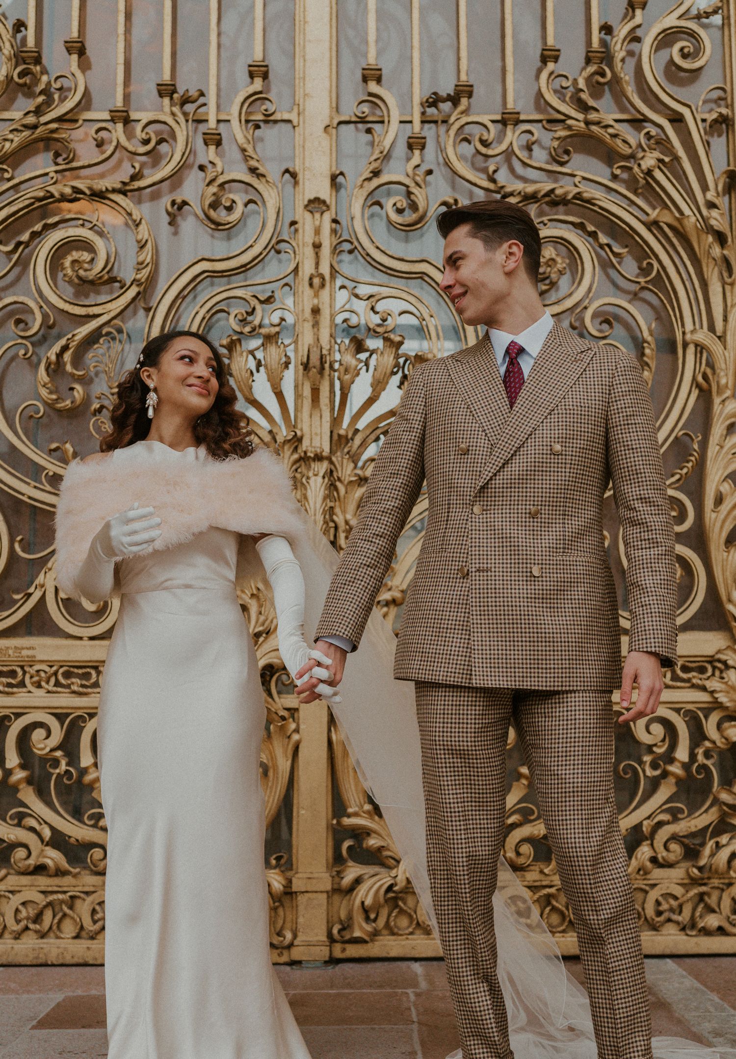 Best Paris photogarphers for weddings and elopements
