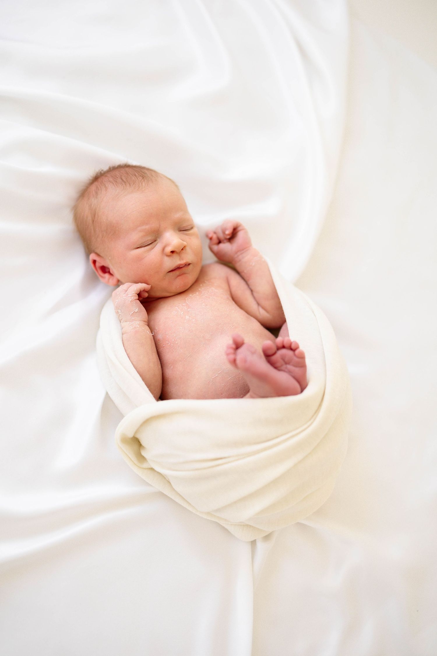 Vauvakuvaus, newbornkuvaus studiolla