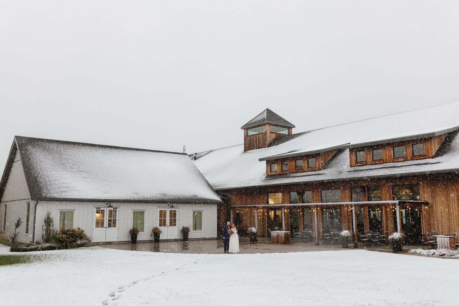 Saskatoon wedding photography and videography services