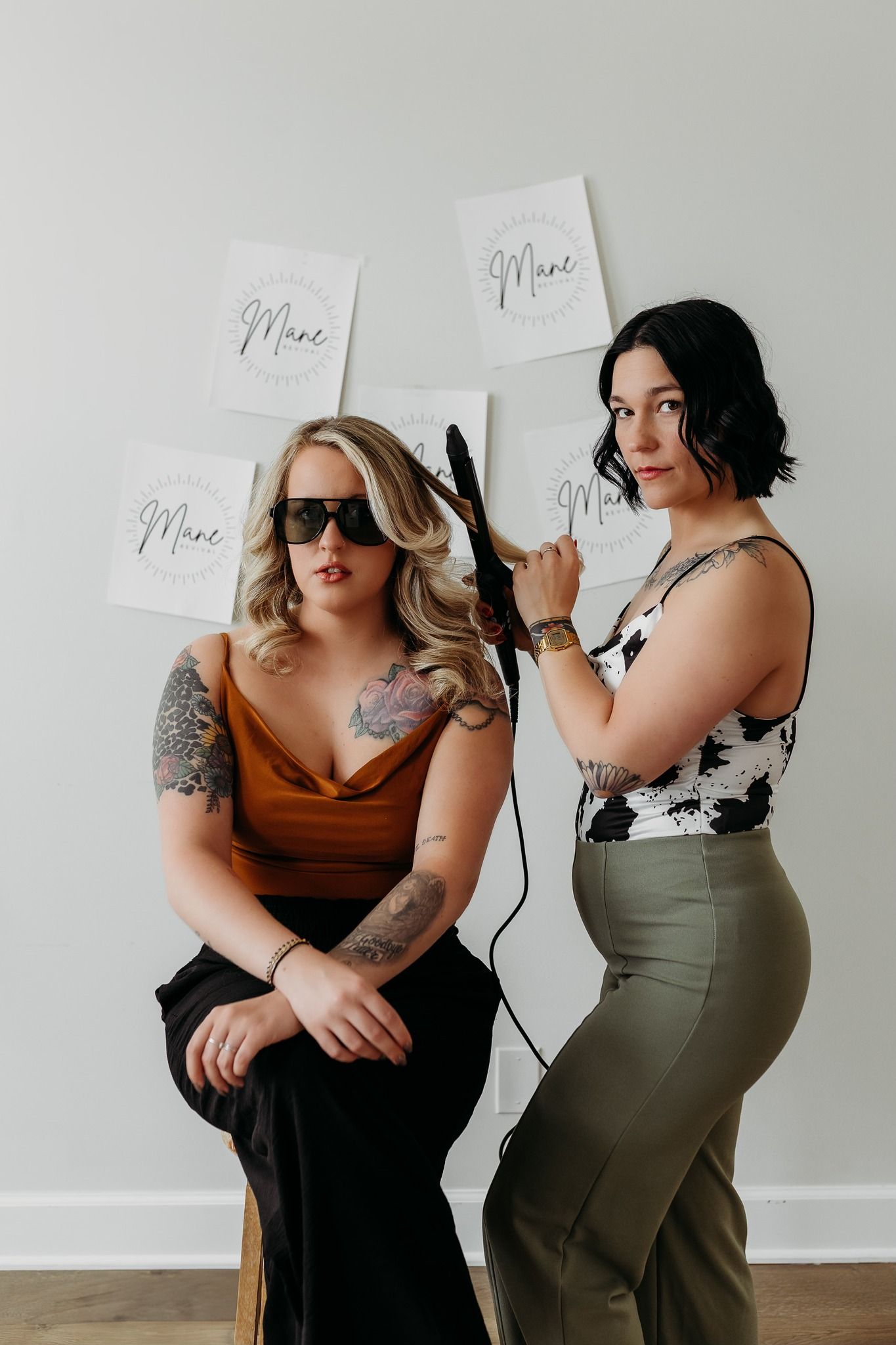 hair stylist branding session located in Madisonville Kentucky
