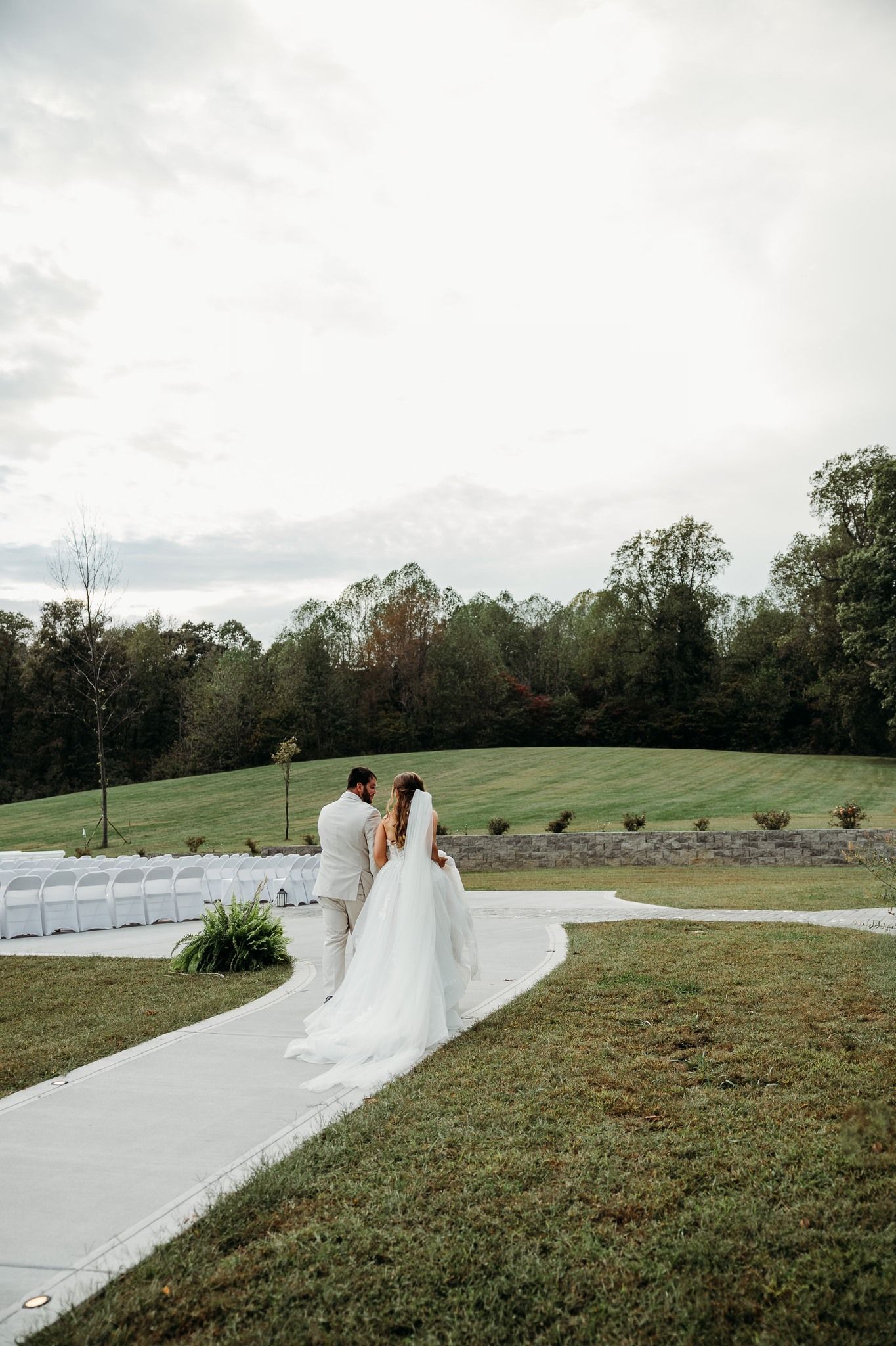 wedding located at the hidden hills venue in Dixon Kentucky
