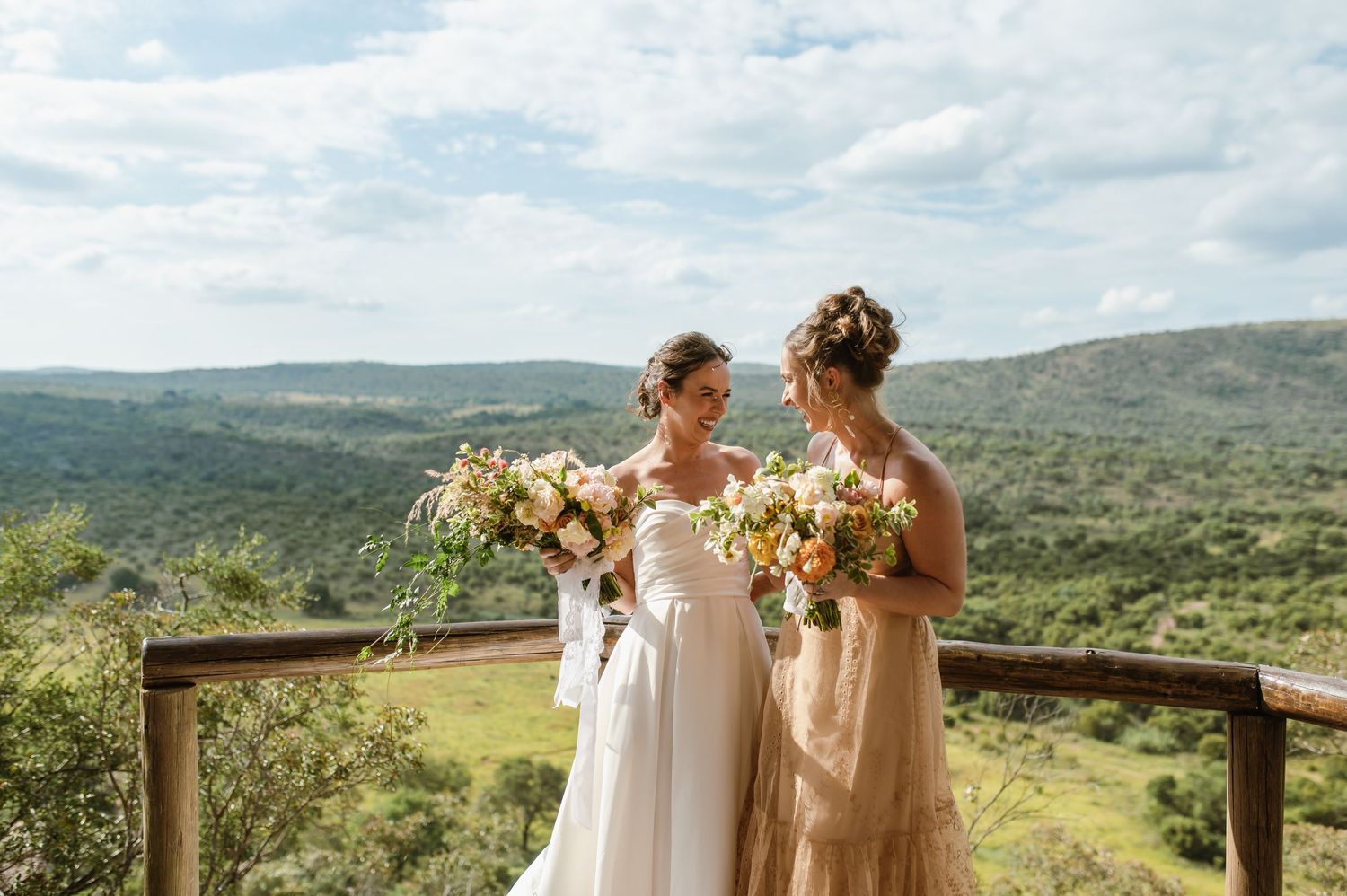 GRAEME & KIRSTY'S KUTHABA BUSH LODGE WEDDING BY SAFARI WEDDING PHOTOGRAPHER WILDFLOWER PHOTOGRAPHY