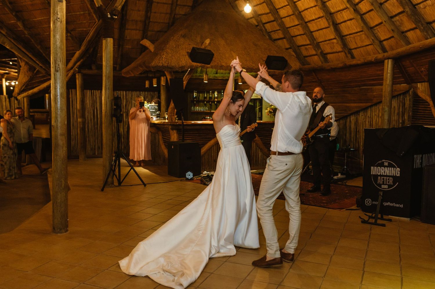 GRAEME & KIRSTY'S KUTHABA BUSH LODGE WEDDING BY SAFARI WEDDING PHOTOGRAPHER WILDFLOWER PHOTOGRAPHY