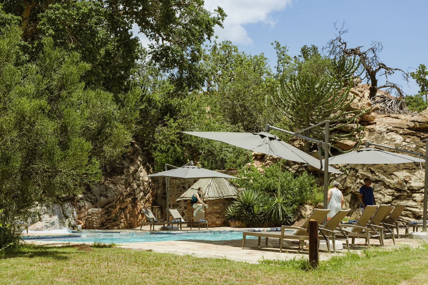 Mashatu game reserve, Tuli Safari Lodge, Botswana safari wedding by Safari wedding photographer wildflower photography