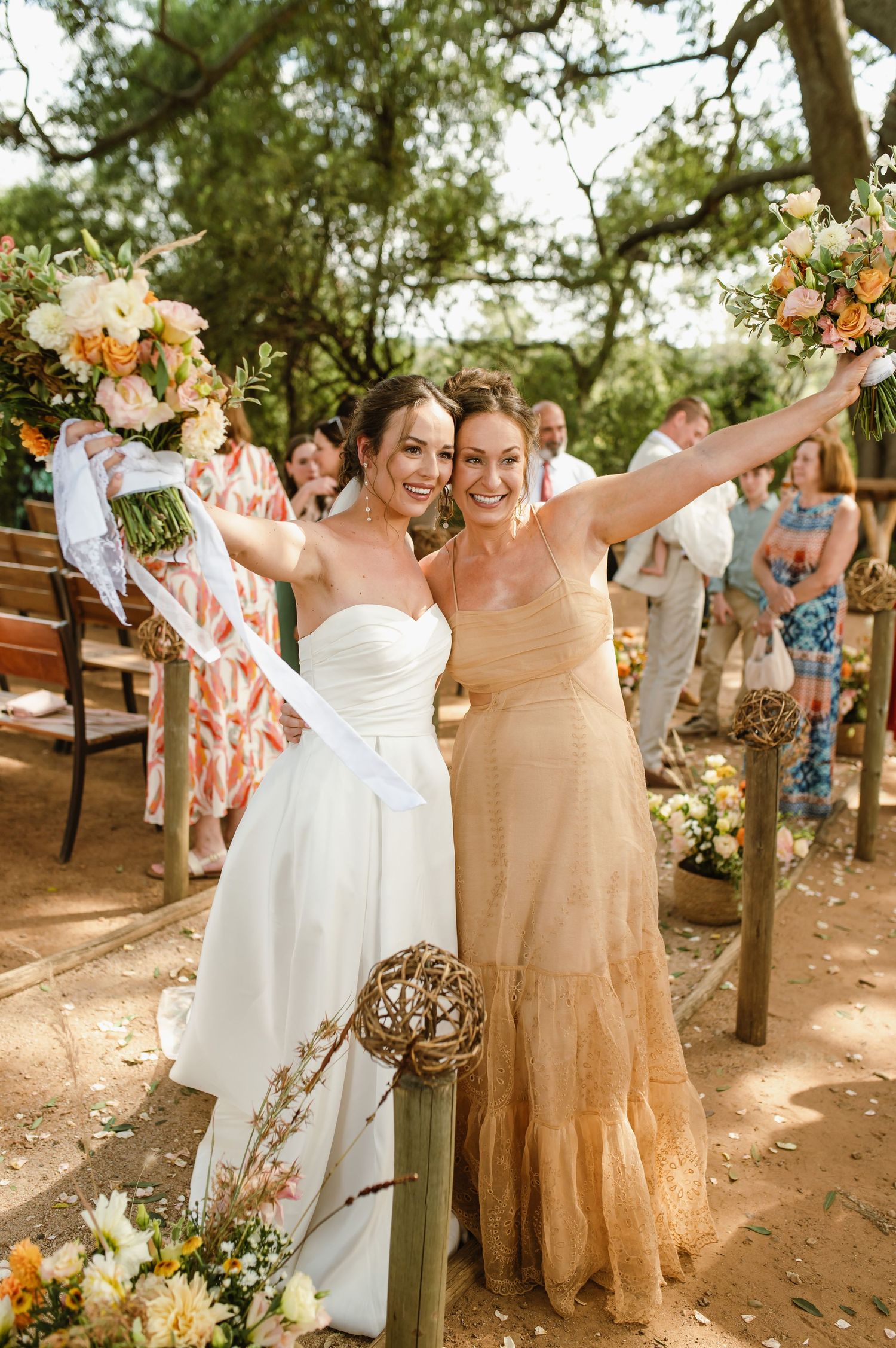 GRAEME & KIRSTY'S KUTHABA BUSH LODGE WEDDING BY SAFARI WEDDING PHOTOGRAPHER WILDFLOWER PHOTOGRAPHY