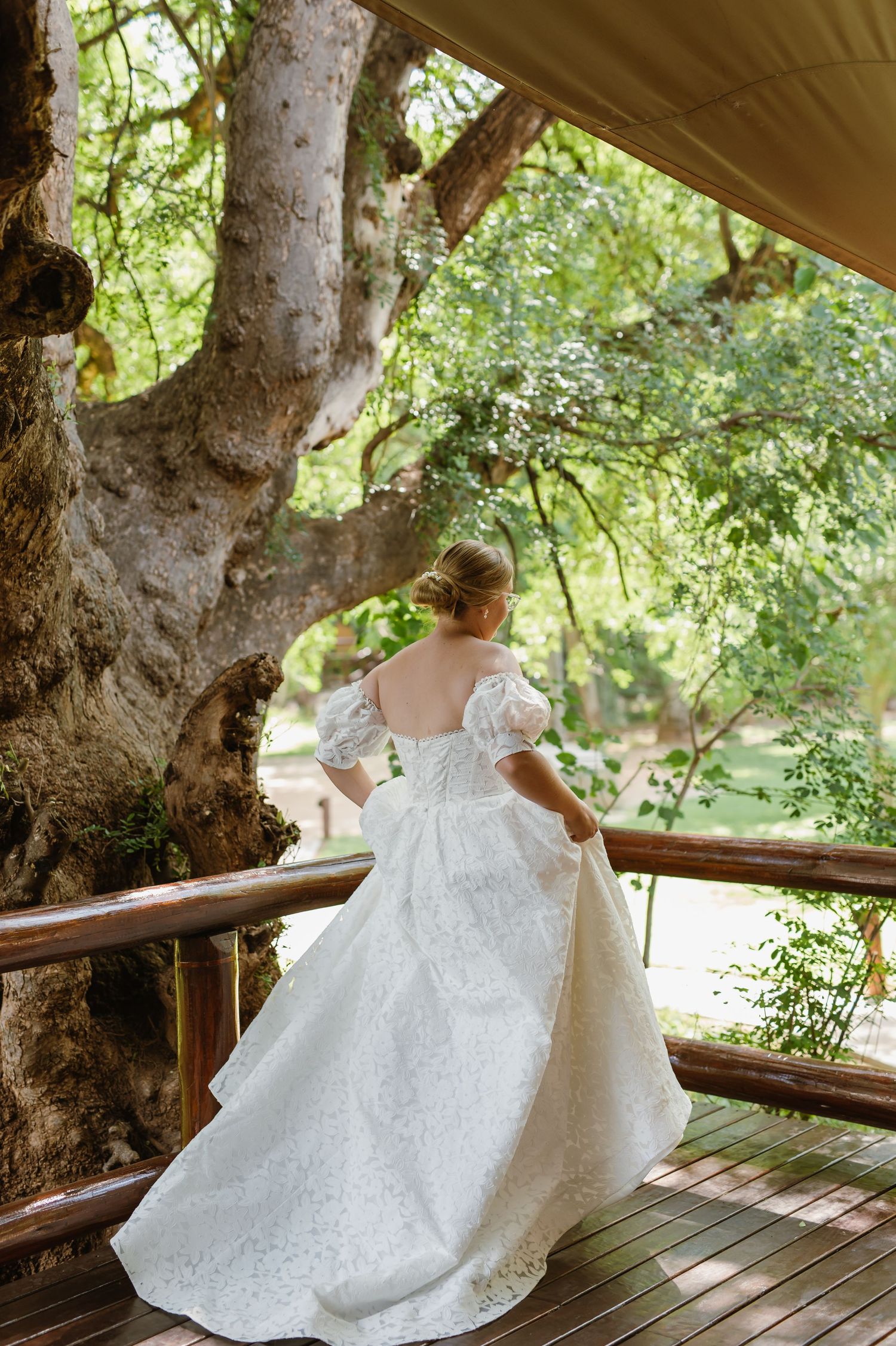 Mashatu game reserve, Tuli Safari Lodge, Botswana safari wedding by Safari wedding photographer wildflower photography
