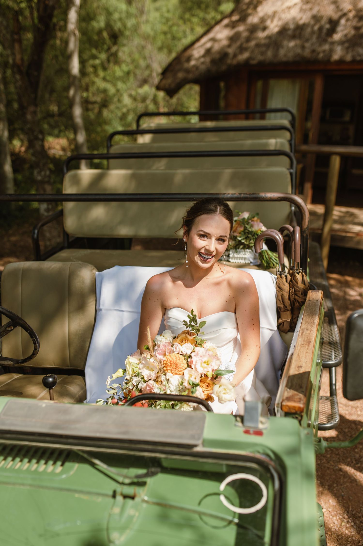 GRAEME & KIRSTY'S KUTHABA BUSH LODGE WEDDING BY SAFARI WEDDING PHOTOGRAPHER WILDFLOWER PHOTOGRAPHY