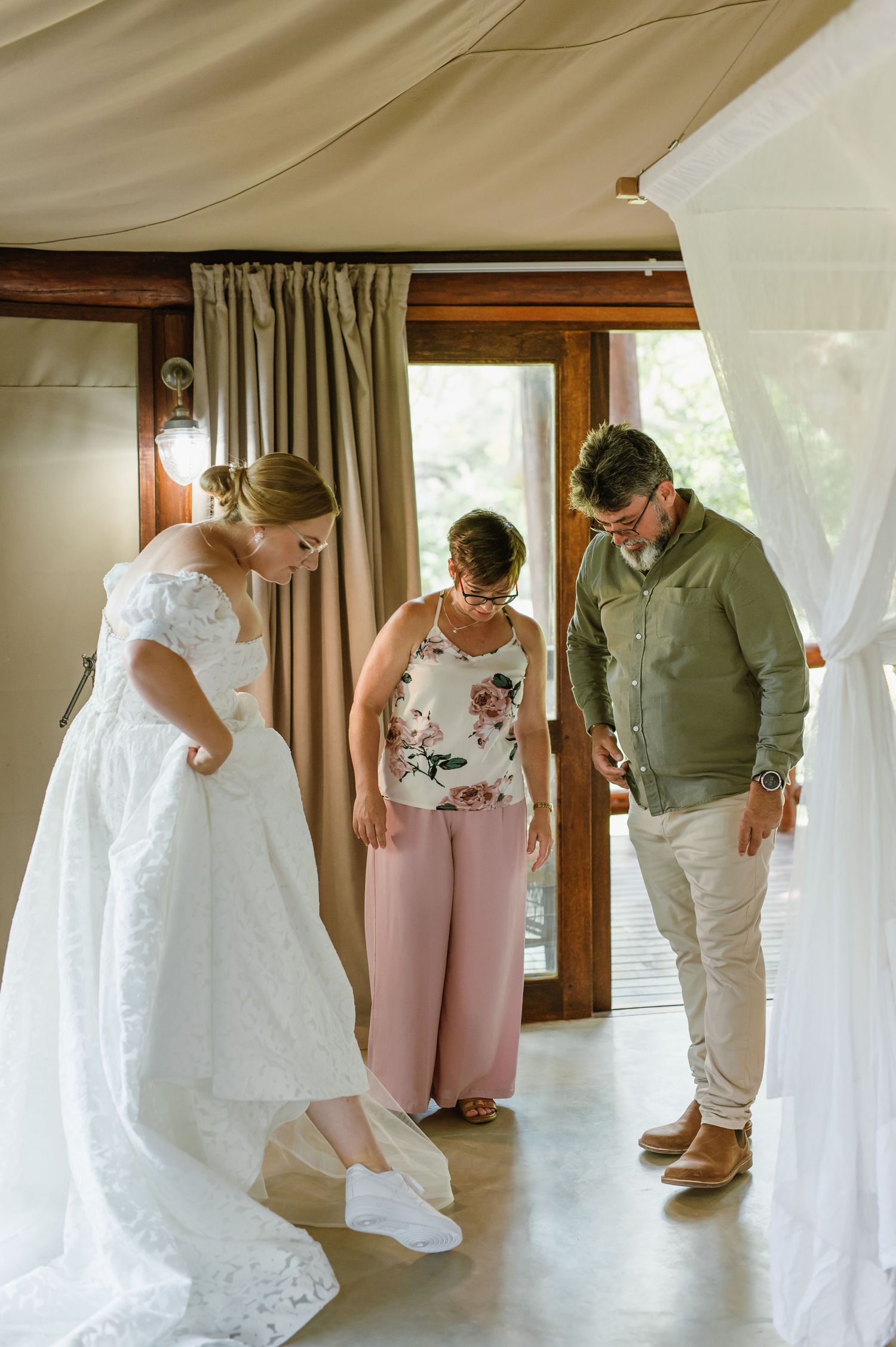 Mashatu game reserve, Tuli Safari Lodge, Botswana safari wedding by Safari wedding photographer wildflower photography