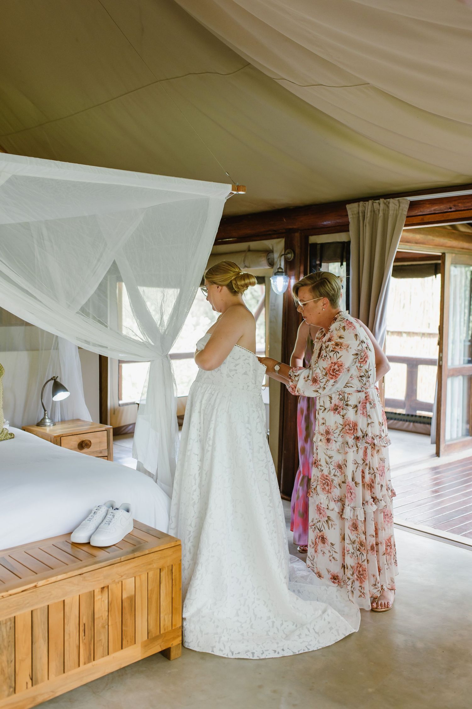 Mashatu game reserve, Tuli Safari Lodge, Botswana safari wedding by Safari wedding photographer wildflower photography\