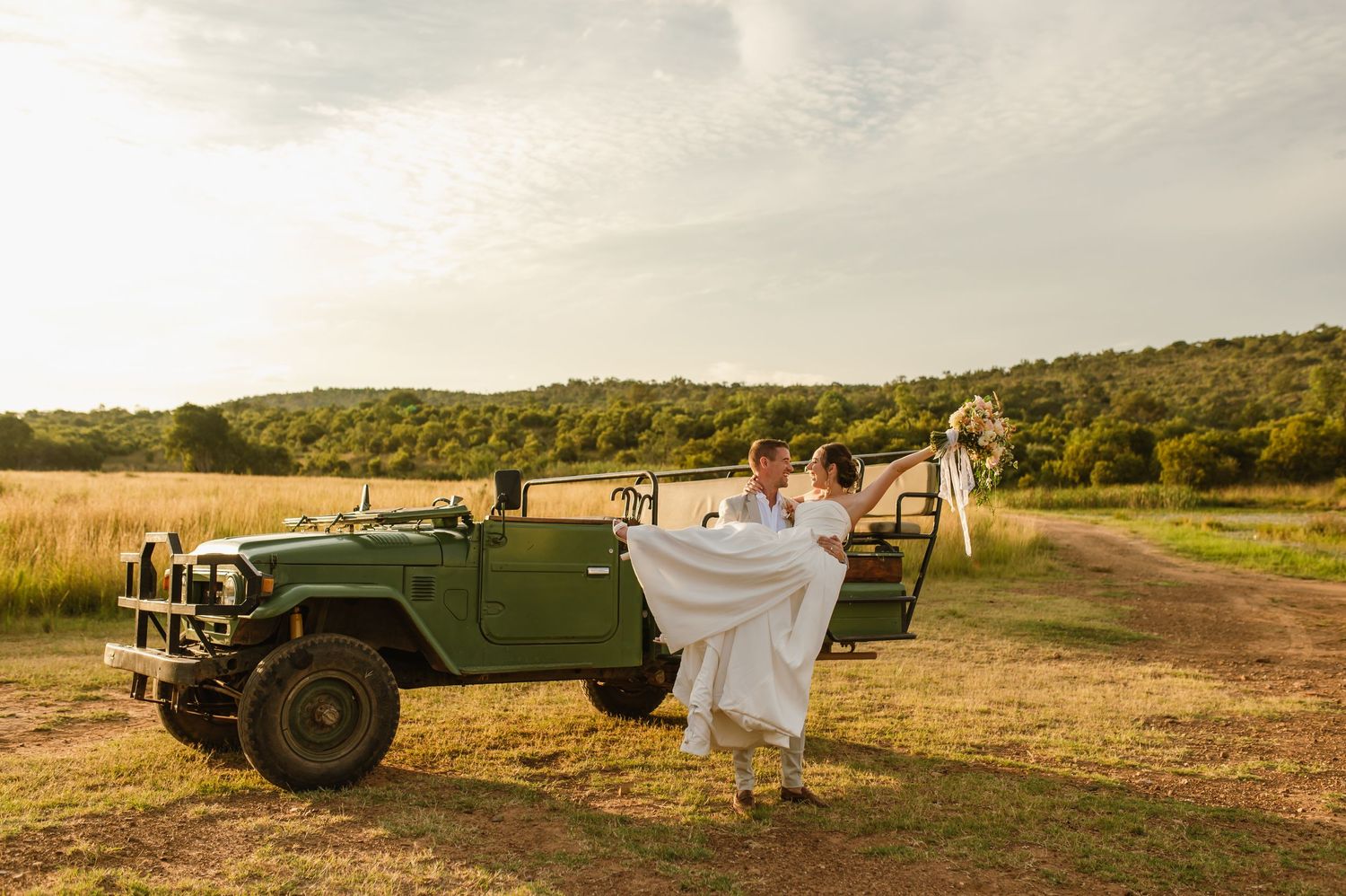 GRAEME & KIRSTY'S KUTHABA BUSH LODGE WEDDING BY SAFARI WEDDING PHOTOGRAPHER WILDFLOWER PHOTOGRAPHY