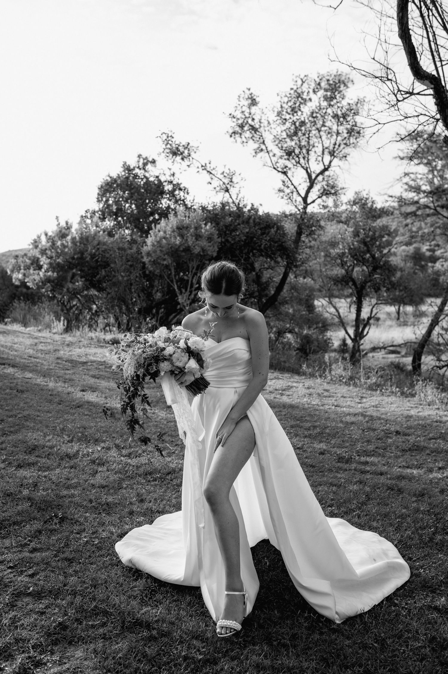 GRAEME & KIRSTY'S KUTHABA BUSH LODGE WEDDING BY SAFARI WEDDING PHOTOGRAPHER WILDFLOWER PHOTOGRAPHY