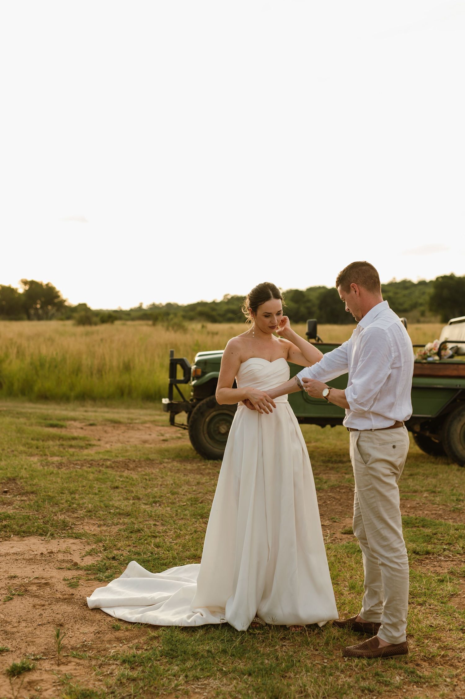 GRAEME & KIRSTY'S KUTHABA BUSH LODGE WEDDING BY SAFARI WEDDING PHOTOGRAPHER WILDFLOWER PHOTOGRAPHY