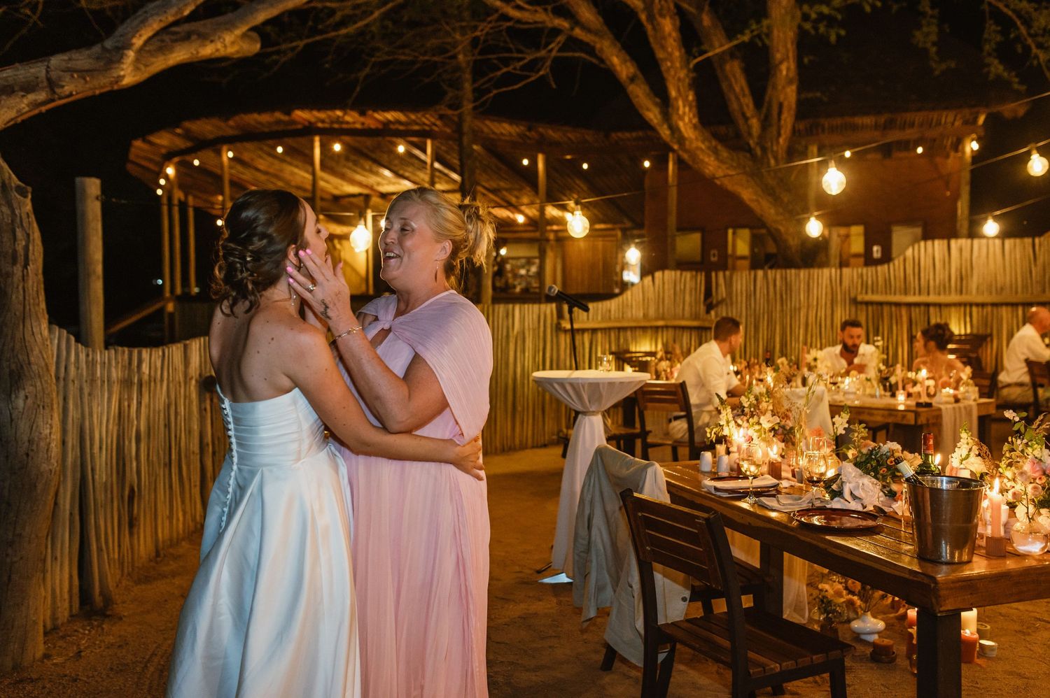 GRAEME & KIRSTY'S KUTHABA BUSH LODGE WEDDING BY SAFARI WEDDING PHOTOGRAPHER WILDFLOWER PHOTOGRAPHY