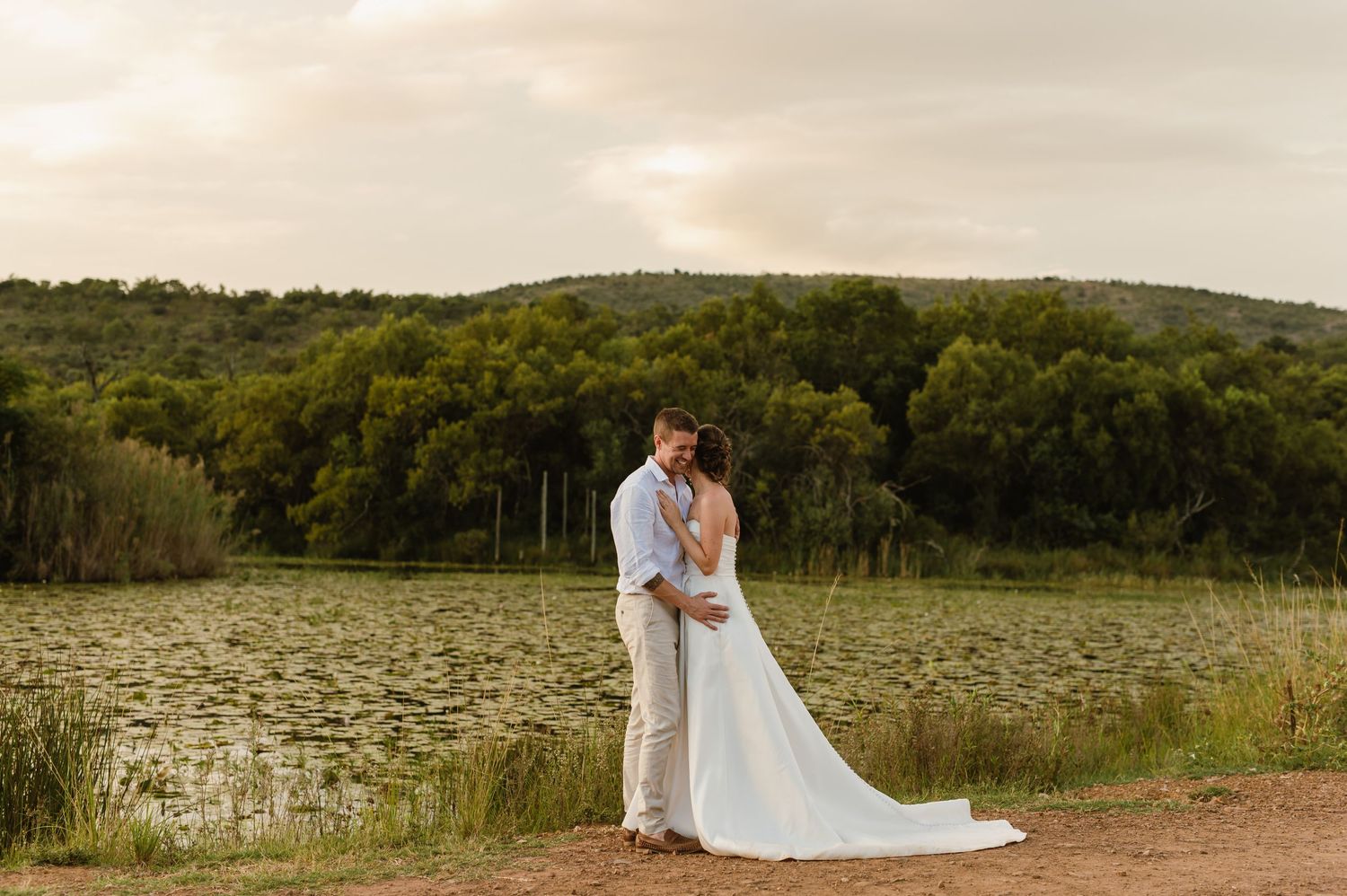 GRAEME & KIRSTY'S KUTHABA BUSH LODGE WEDDING BY SAFARI WEDDING PHOTOGRAPHER WILDFLOWER PHOTOGRAPHY