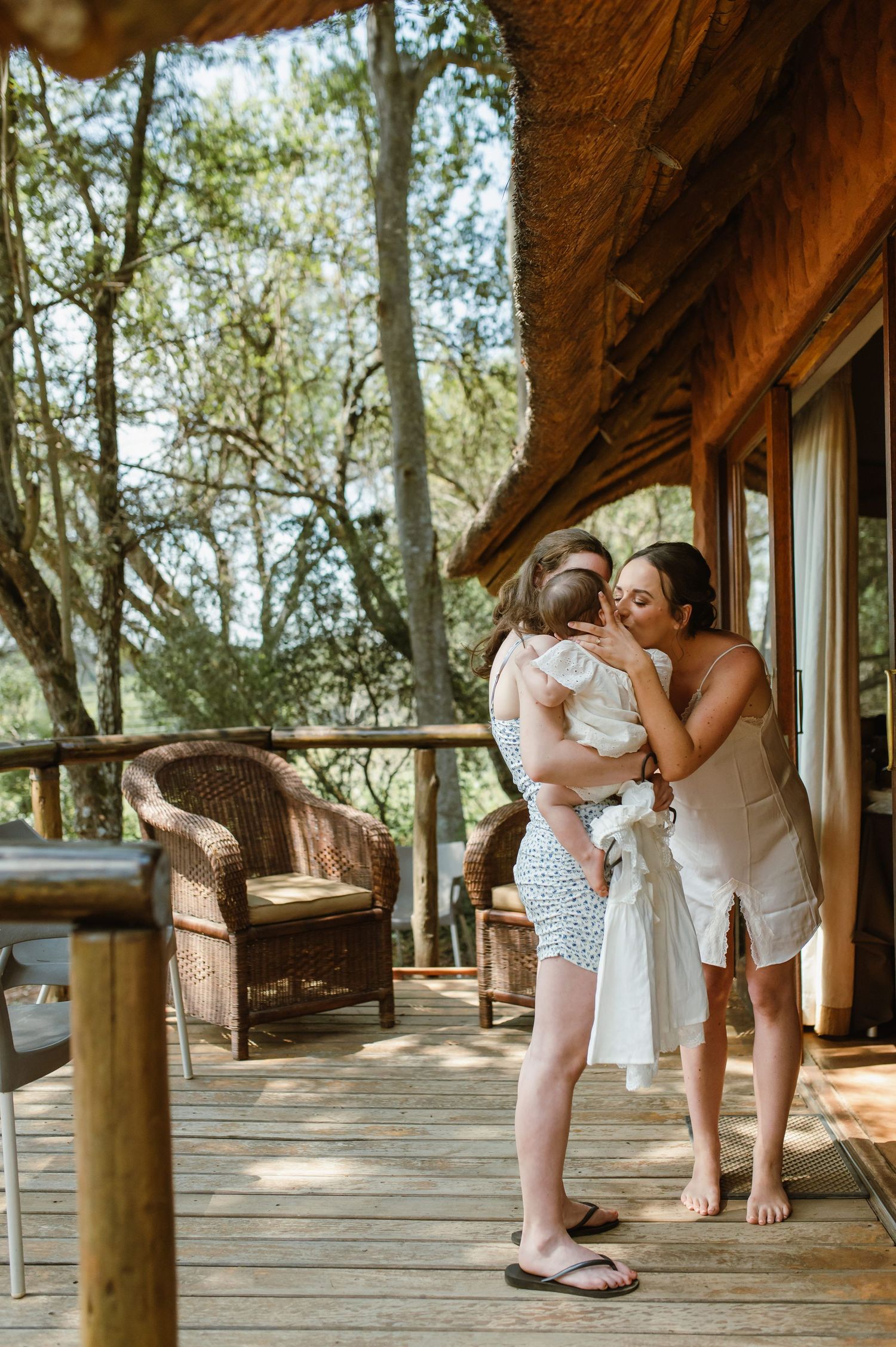 GRAEME & KIRSTY'S KUTHABA BUSH LODGE WEDDING BY SAFARI WEDDING PHOTOGRAPHER WILDFLOWER PHOTOGRAPHY