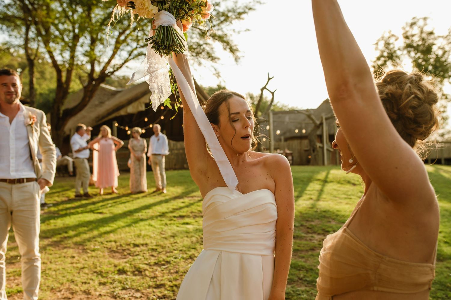 GRAEME & KIRSTY'S KUTHABA BUSH LODGE WEDDING BY SAFARI WEDDING PHOTOGRAPHER WILDFLOWER PHOTOGRAPHY