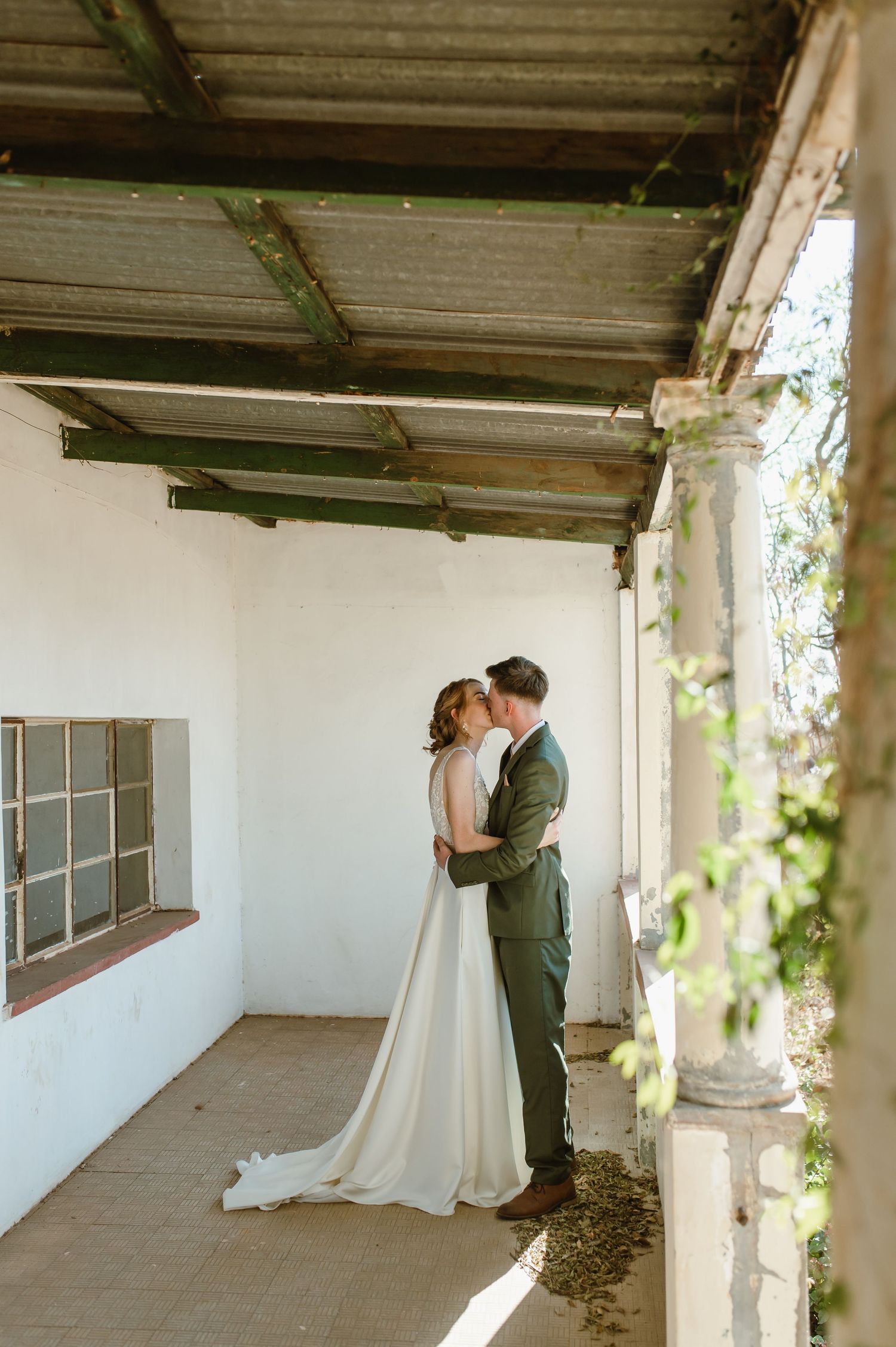 Intimate Intiem Wedding by Safari Wedding Photographer Wildflower Photography