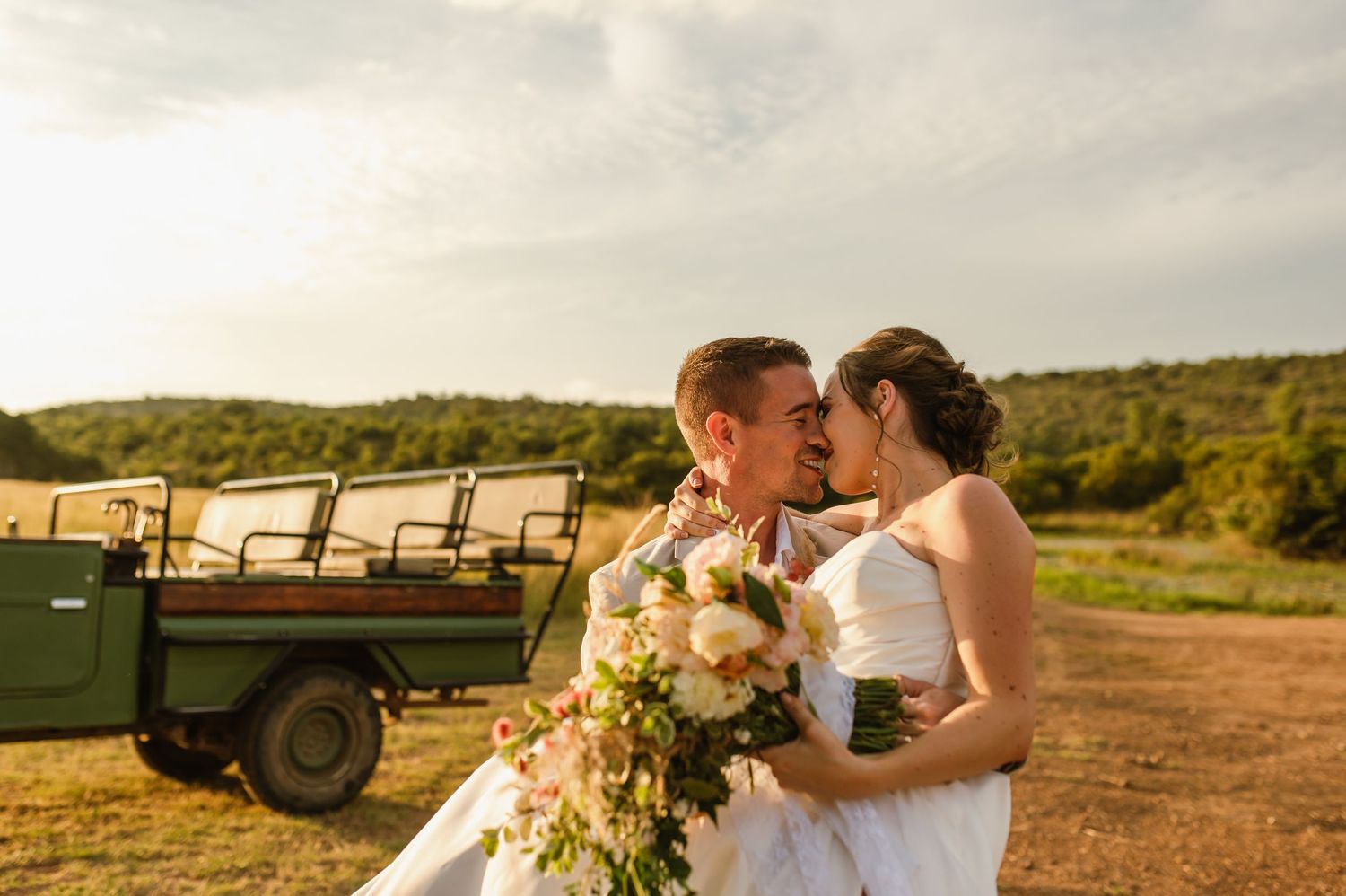 GRAEME & KIRSTY'S KUTHABA BUSH LODGE WEDDING BY SAFARI WEDDING PHOTOGRAPHER WILDFLOWER PHOTOGRAPHY