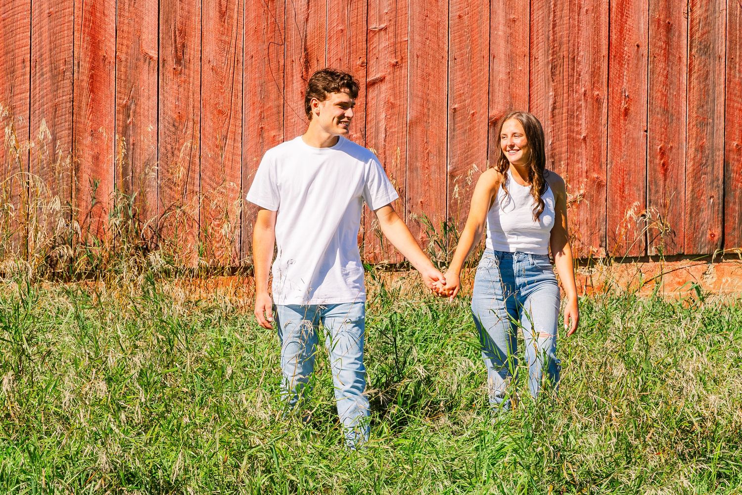 escanaba wedding photographer engagment photographer