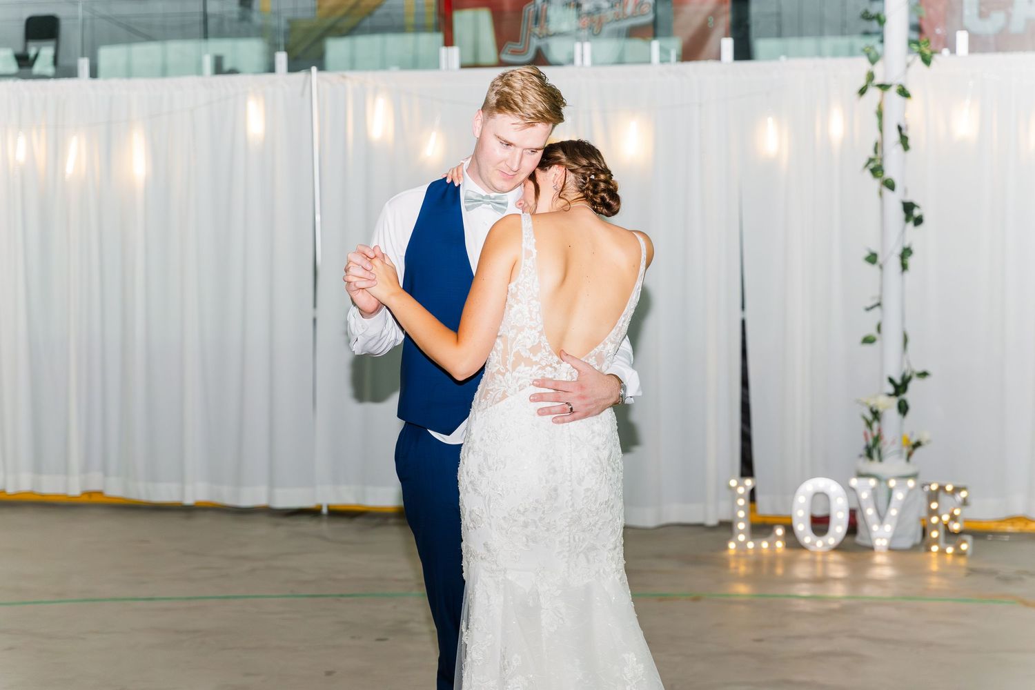 calumet michigan wedding photographer