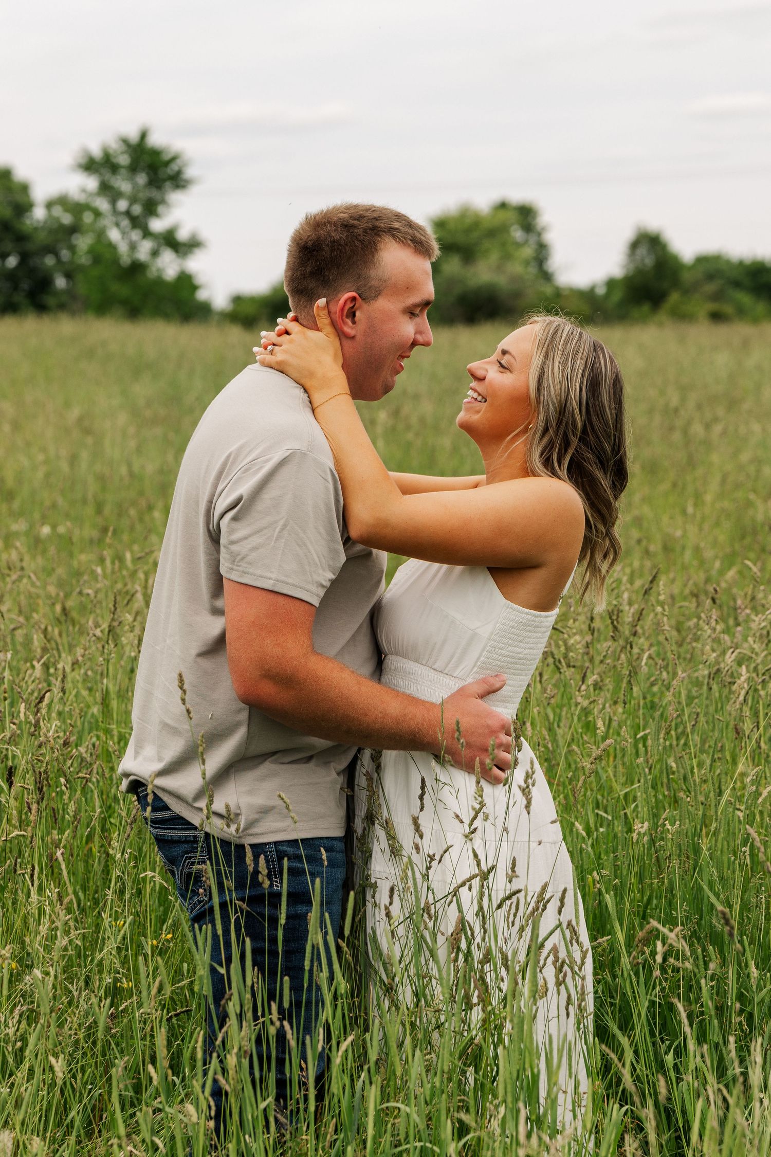 Crystal Falls Michigan Wedding and Engagement session photographer