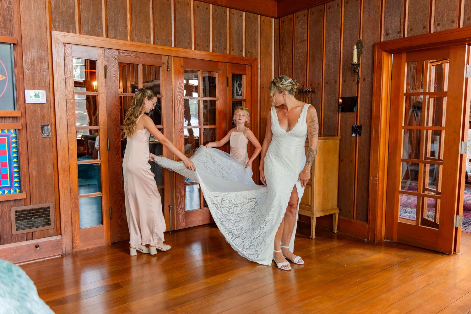 Indian Point Manor Eagle River Wisconsin Wedding