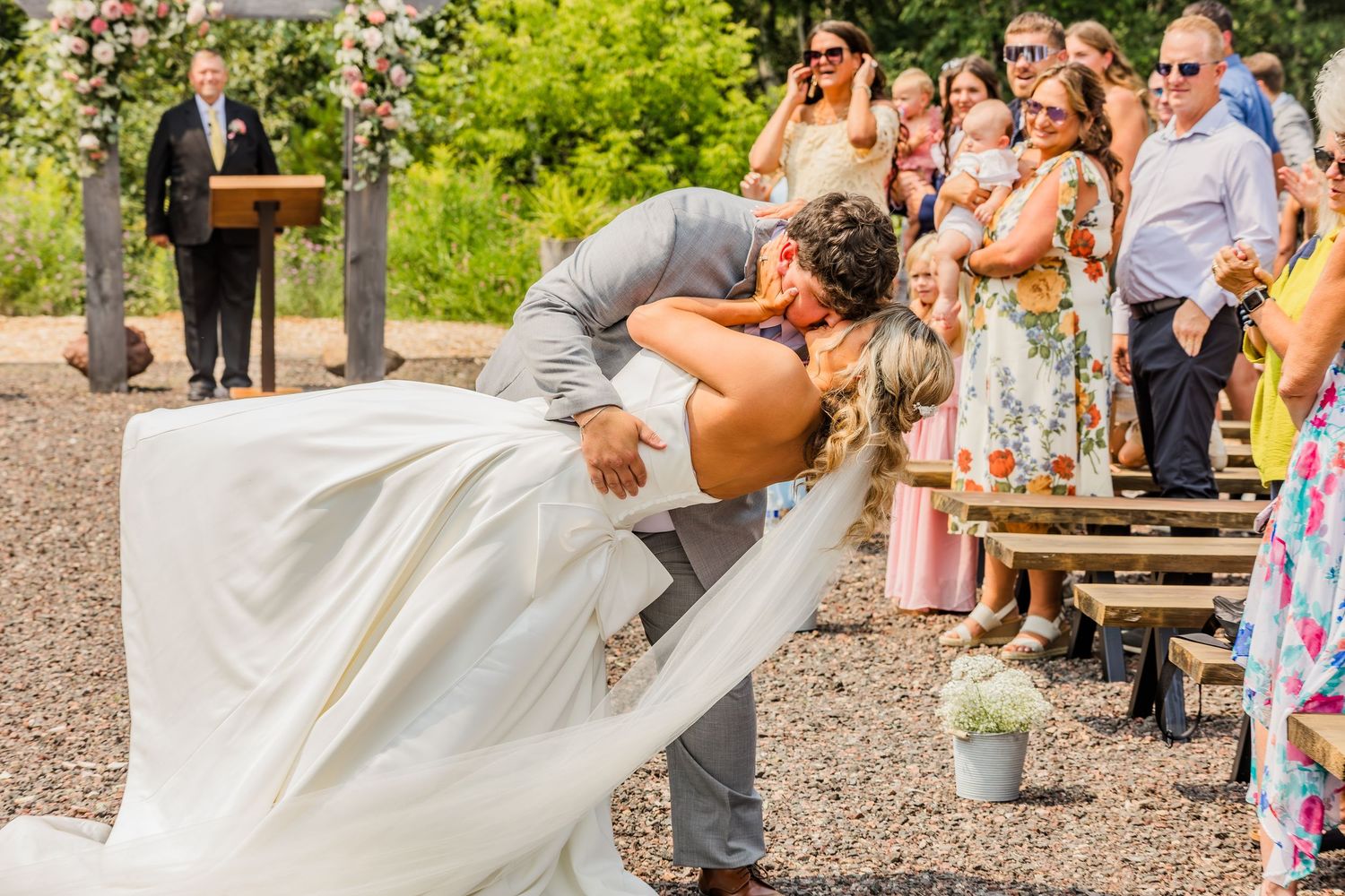 upper peninsula michigan wedding photographer