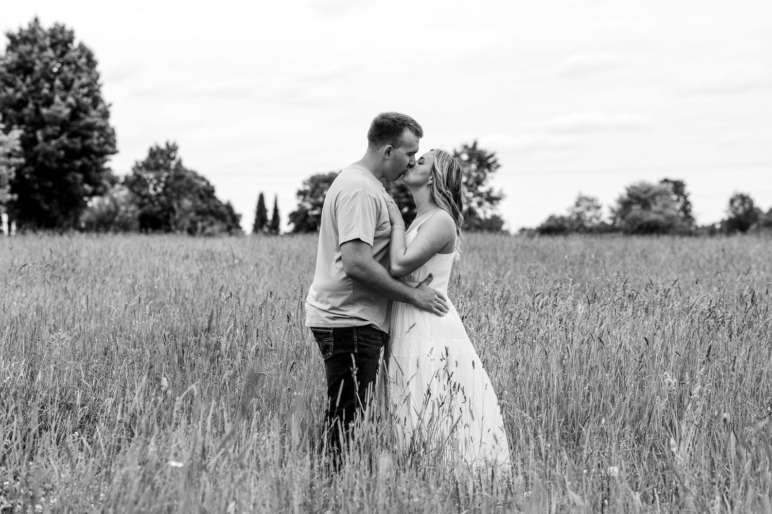 Crystal Falls Michigan Wedding and Engagement session photographer
