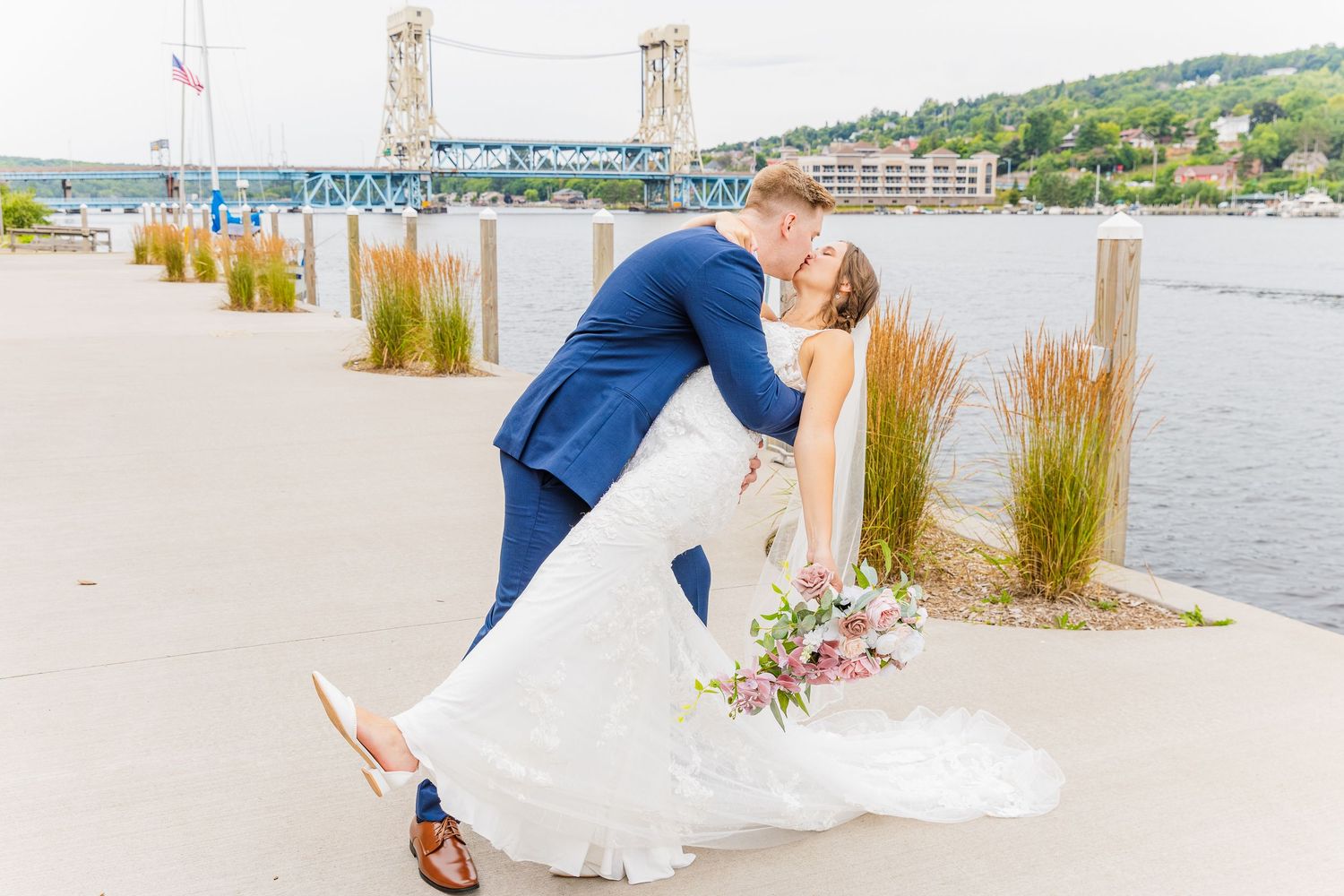 houghton michigan wedding photographer