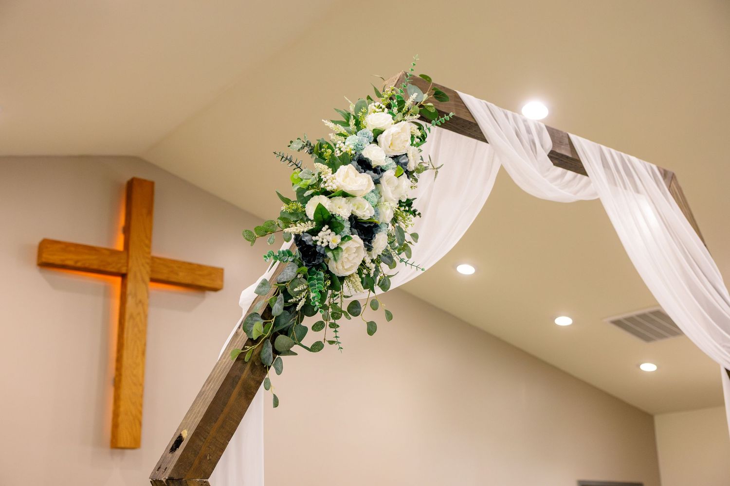 upper peninsula of michigan Escanaba wedding photographer
