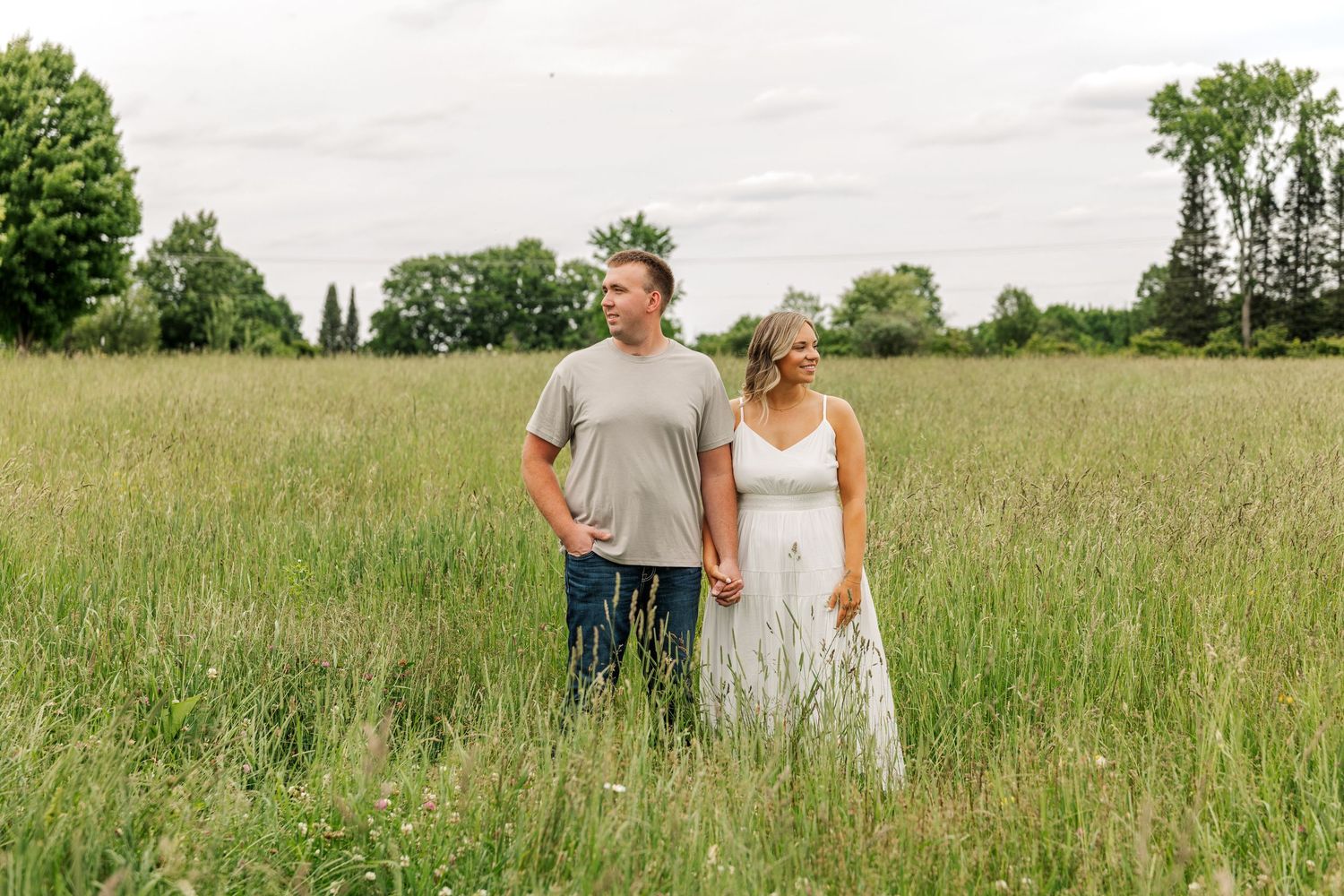 Crystal Falls Michigan Wedding and Engagement session photographer