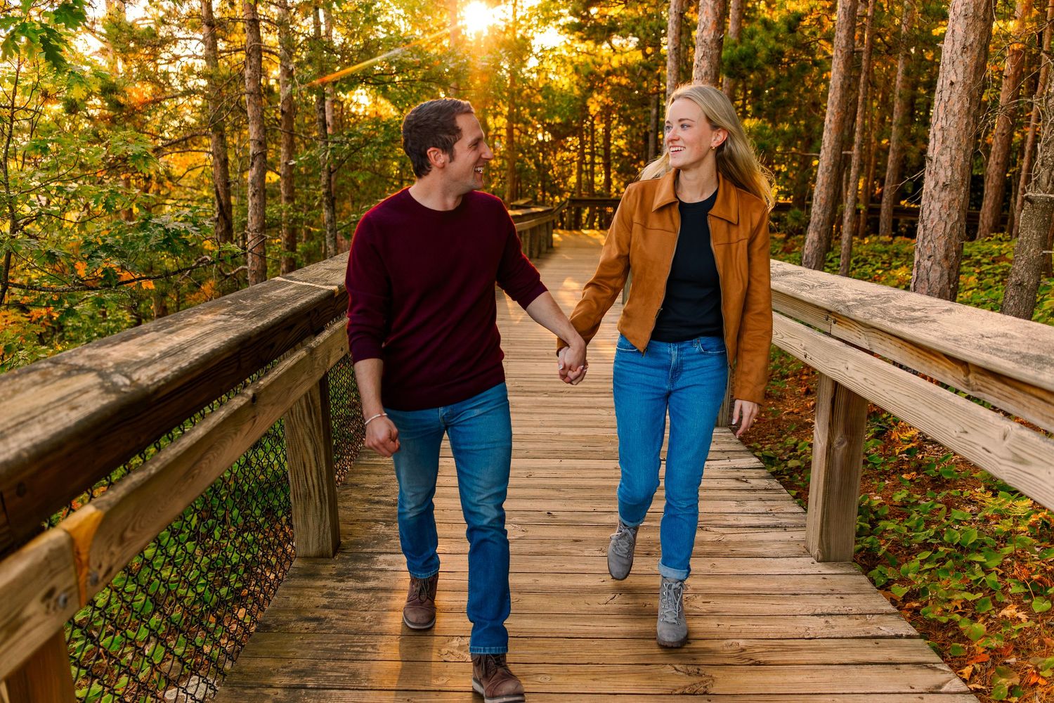 upper peninsula of michigan engagement photographer