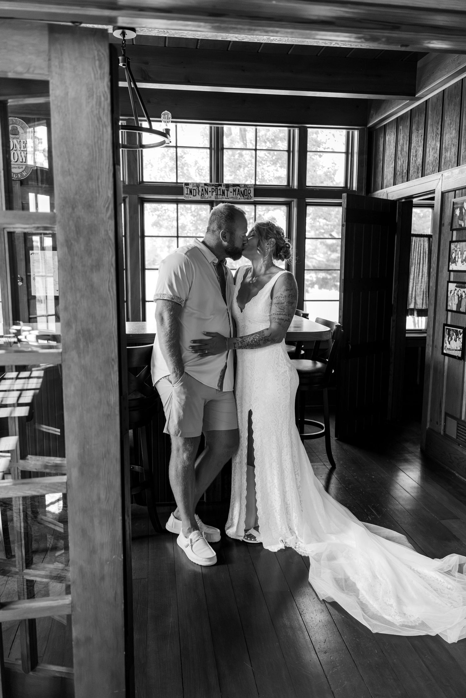 Indian Point Manor Eagle River Wisconsin Wedding