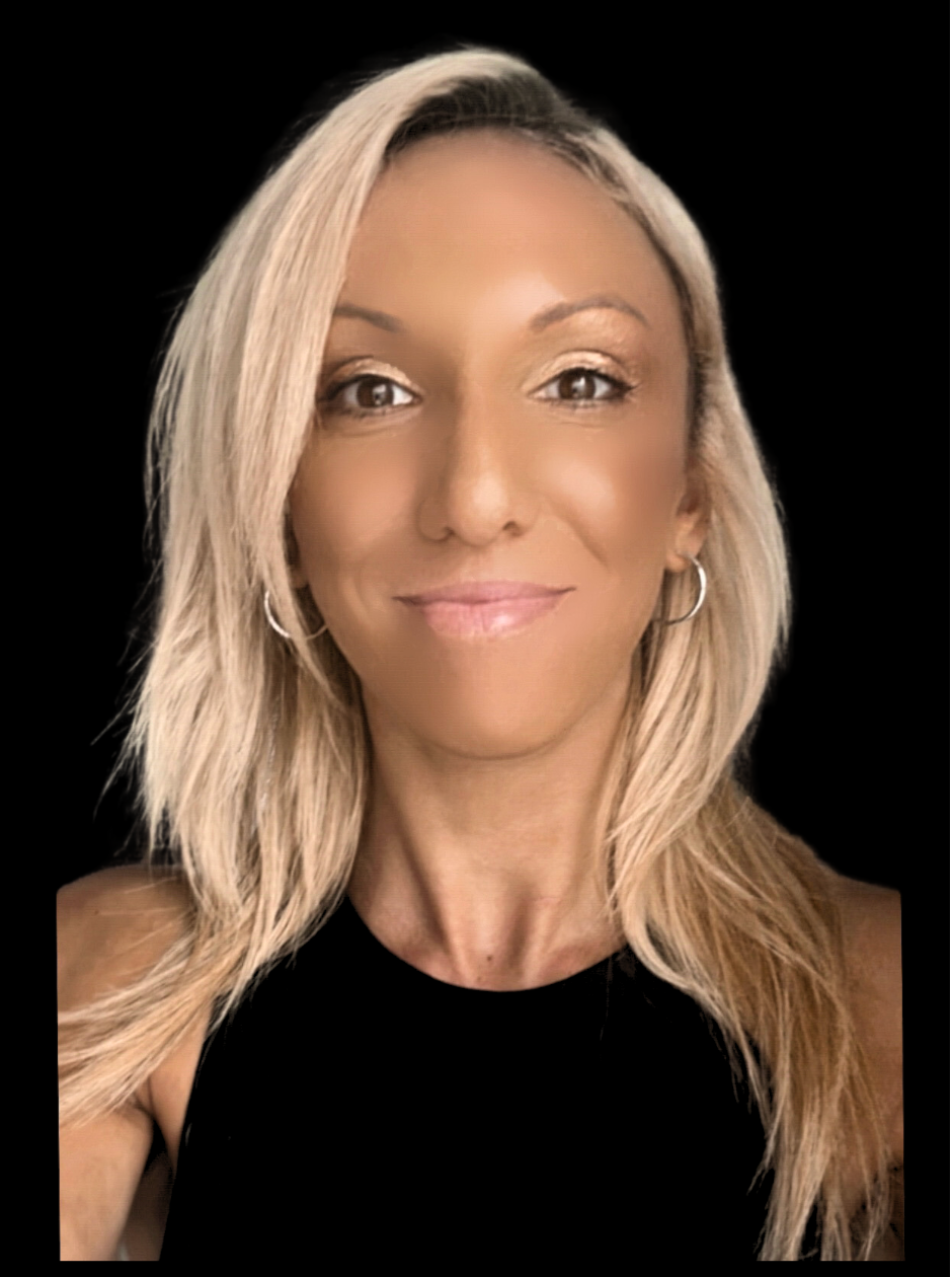 Katherine Loguercio, Photographer & Owner of Kaptured by Kat Photography