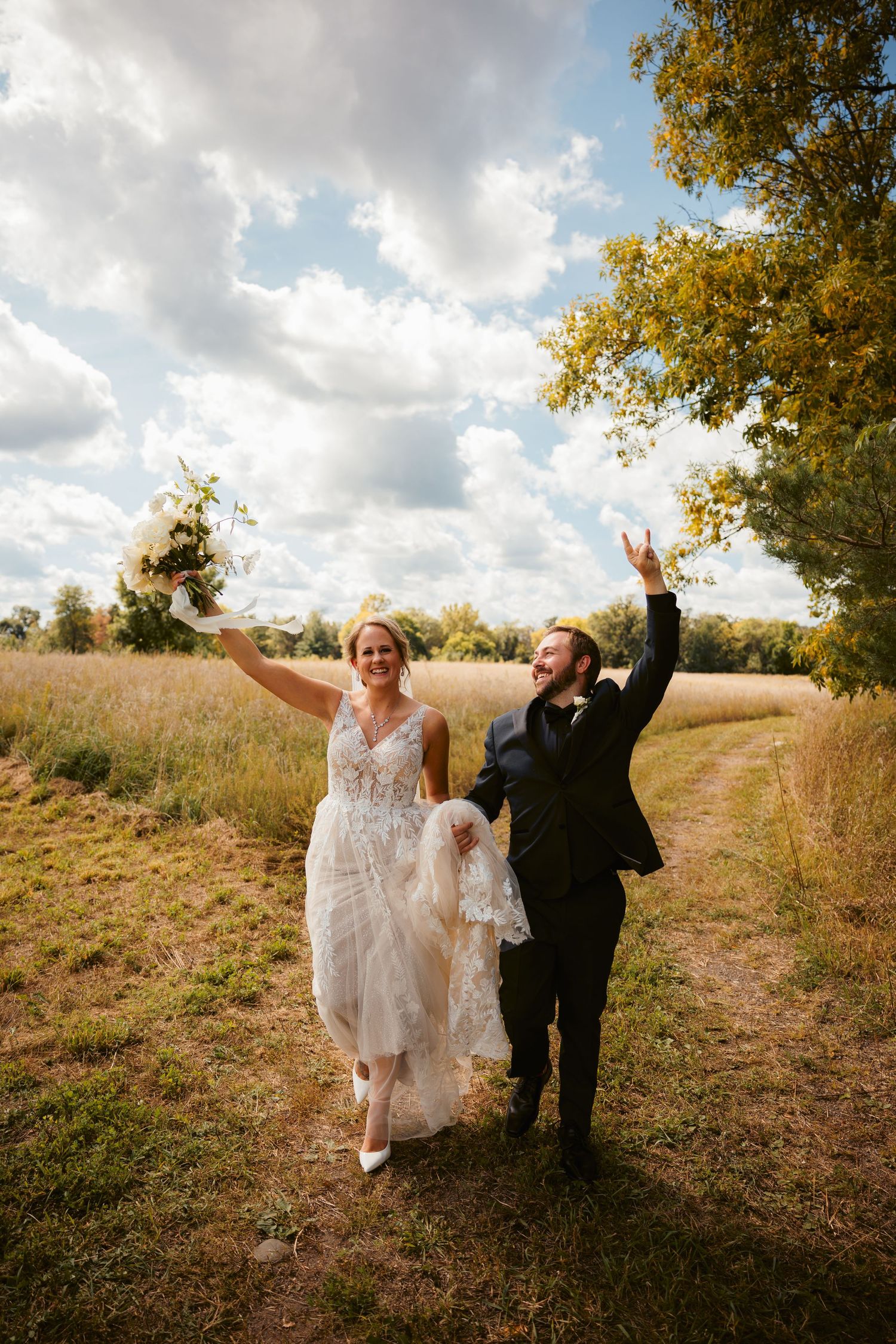 Bemidji wedding couple celebrates getting married