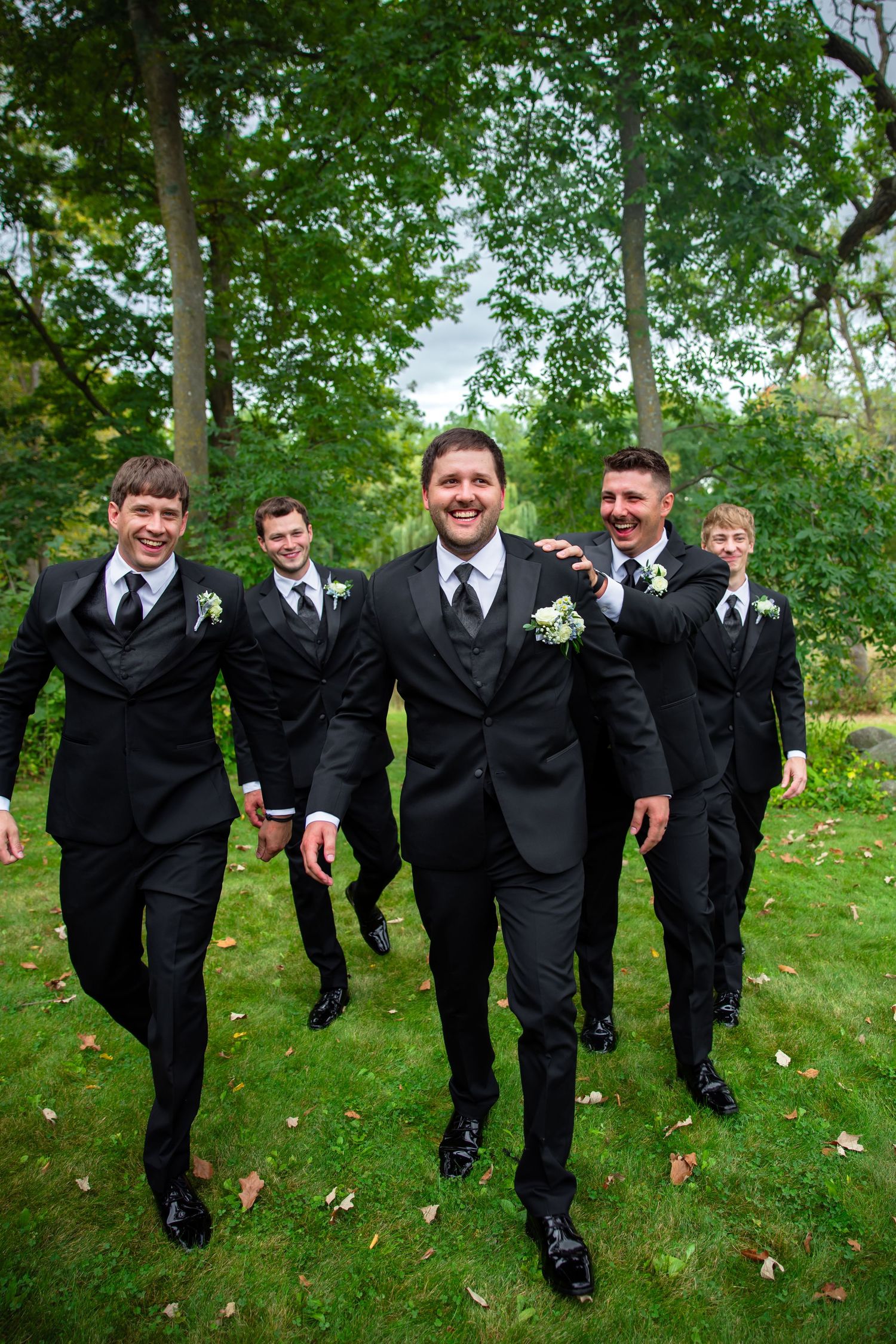 Bemidji groom celebrates with Wedding party