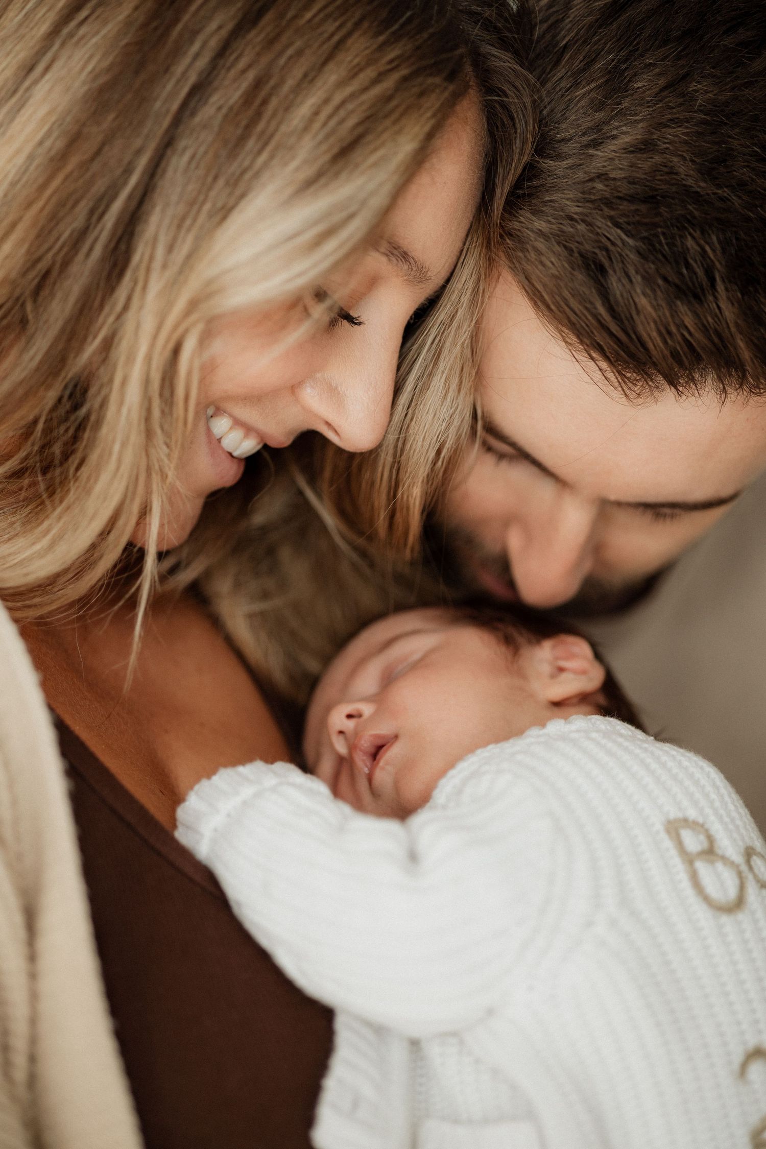 Winchester Newborn at home photoshoot near me